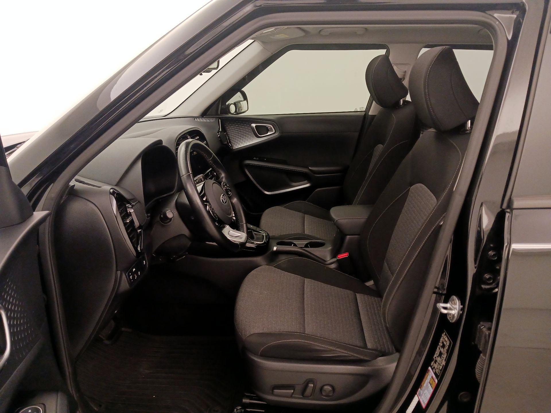 Thumbnail: 2021 Kia Soul - 11