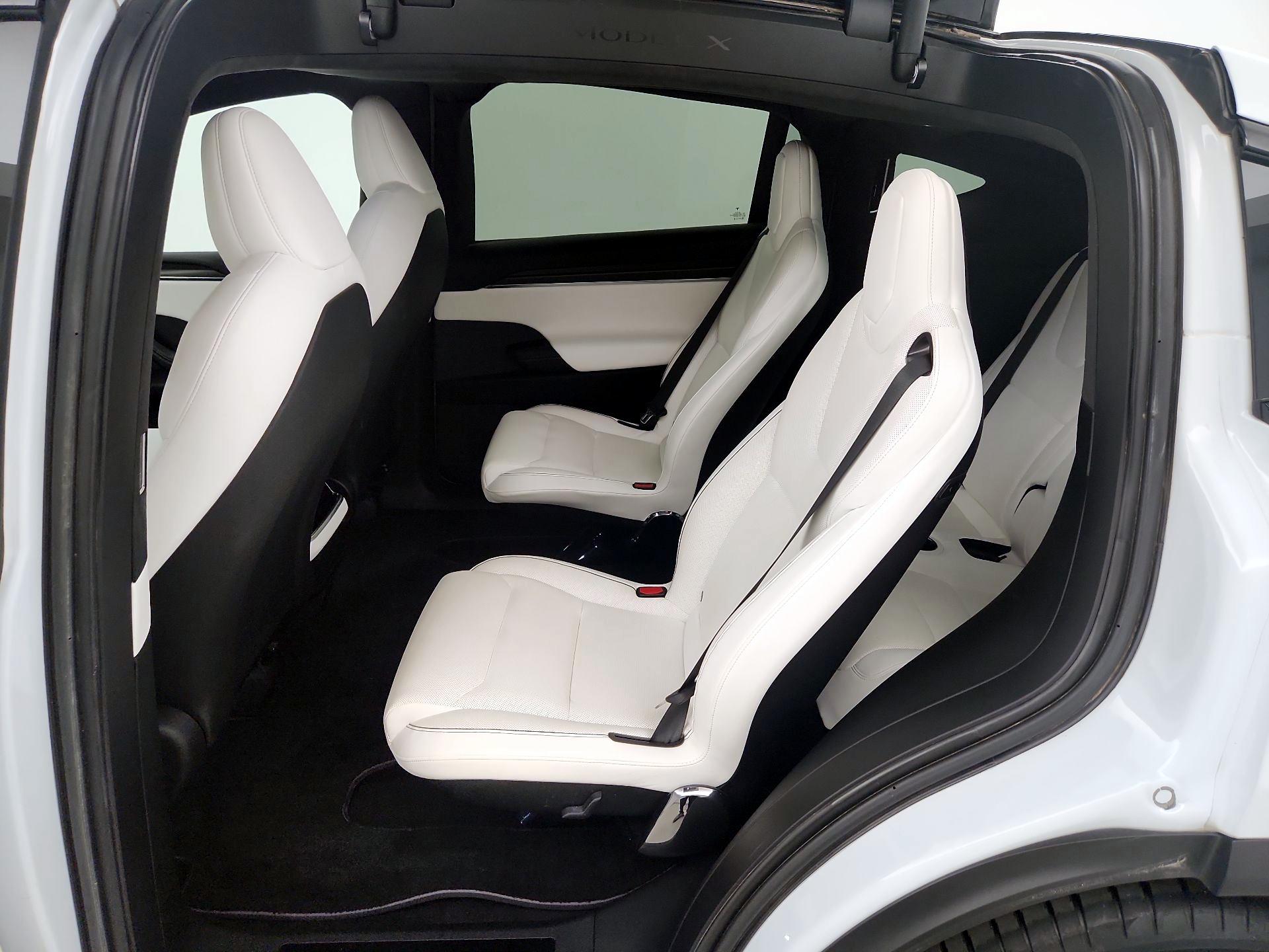 Thumbnail: 2022 Tesla Model X - 18