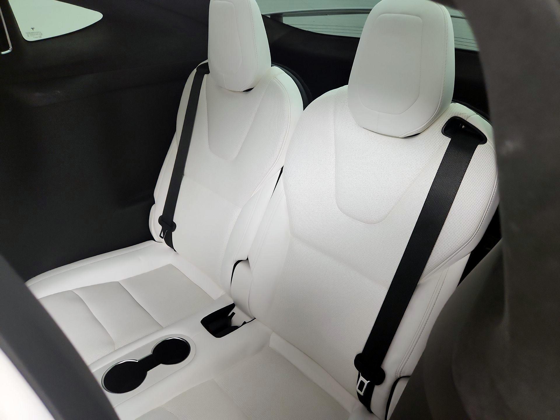 Thumbnail: 2022 Tesla Model X - 19