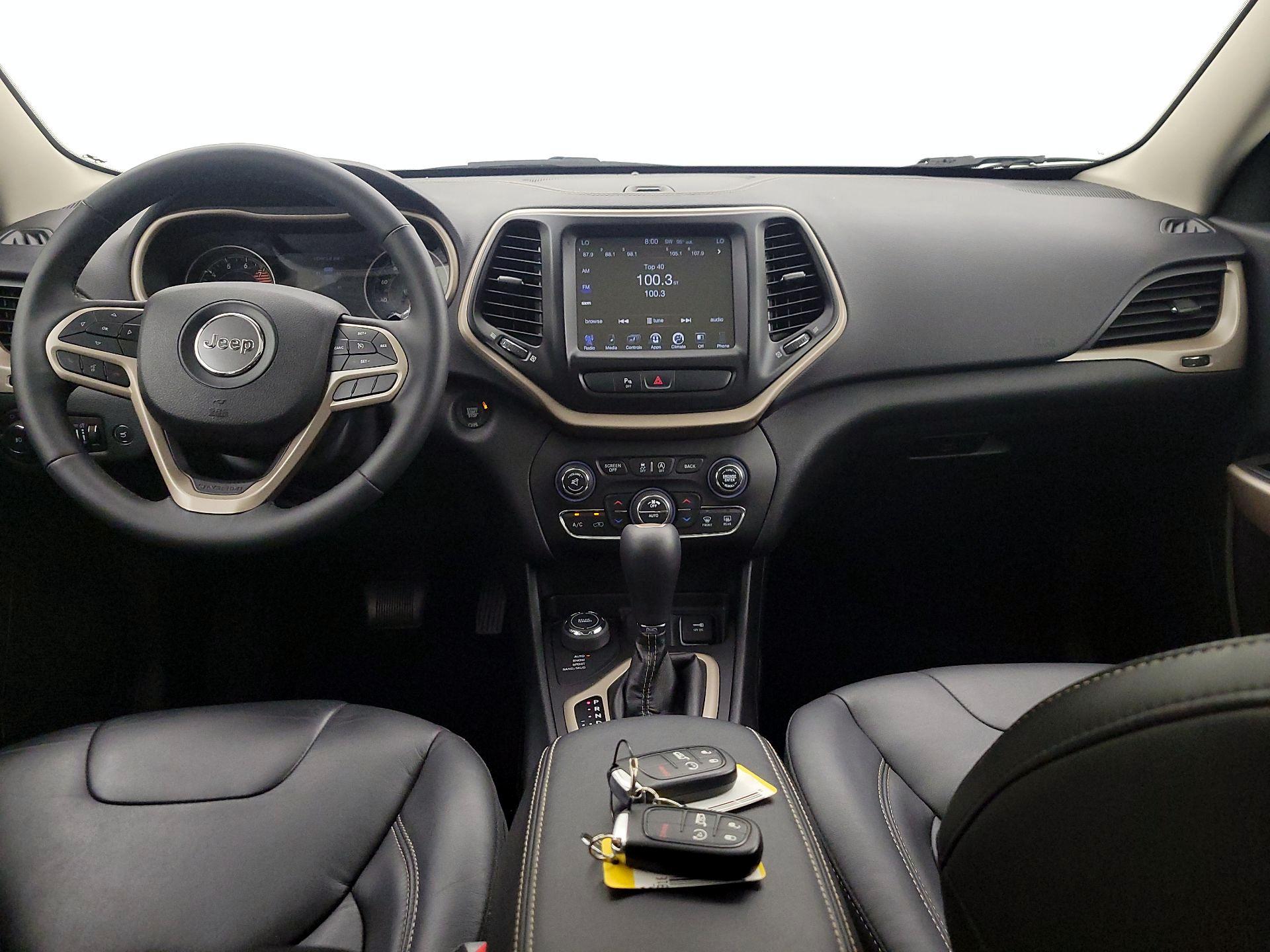Thumbnail: 2018 Jeep Cherokee - 9