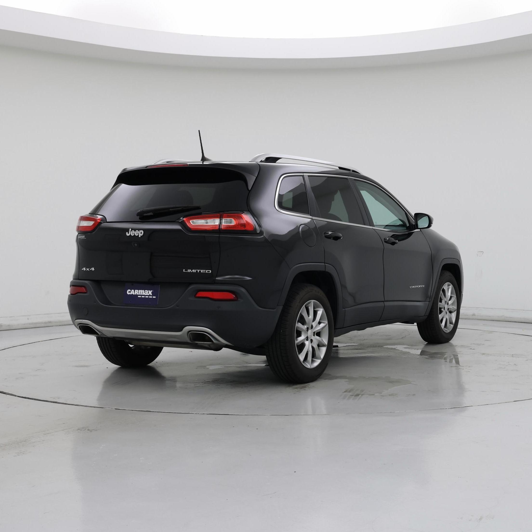 Thumbnail: 2018 Jeep Cherokee - 8