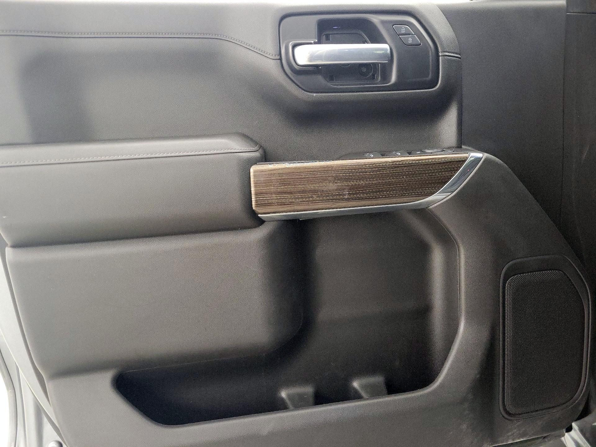 Thumbnail: 2021 Chevrolet Silverado 1500 - 12