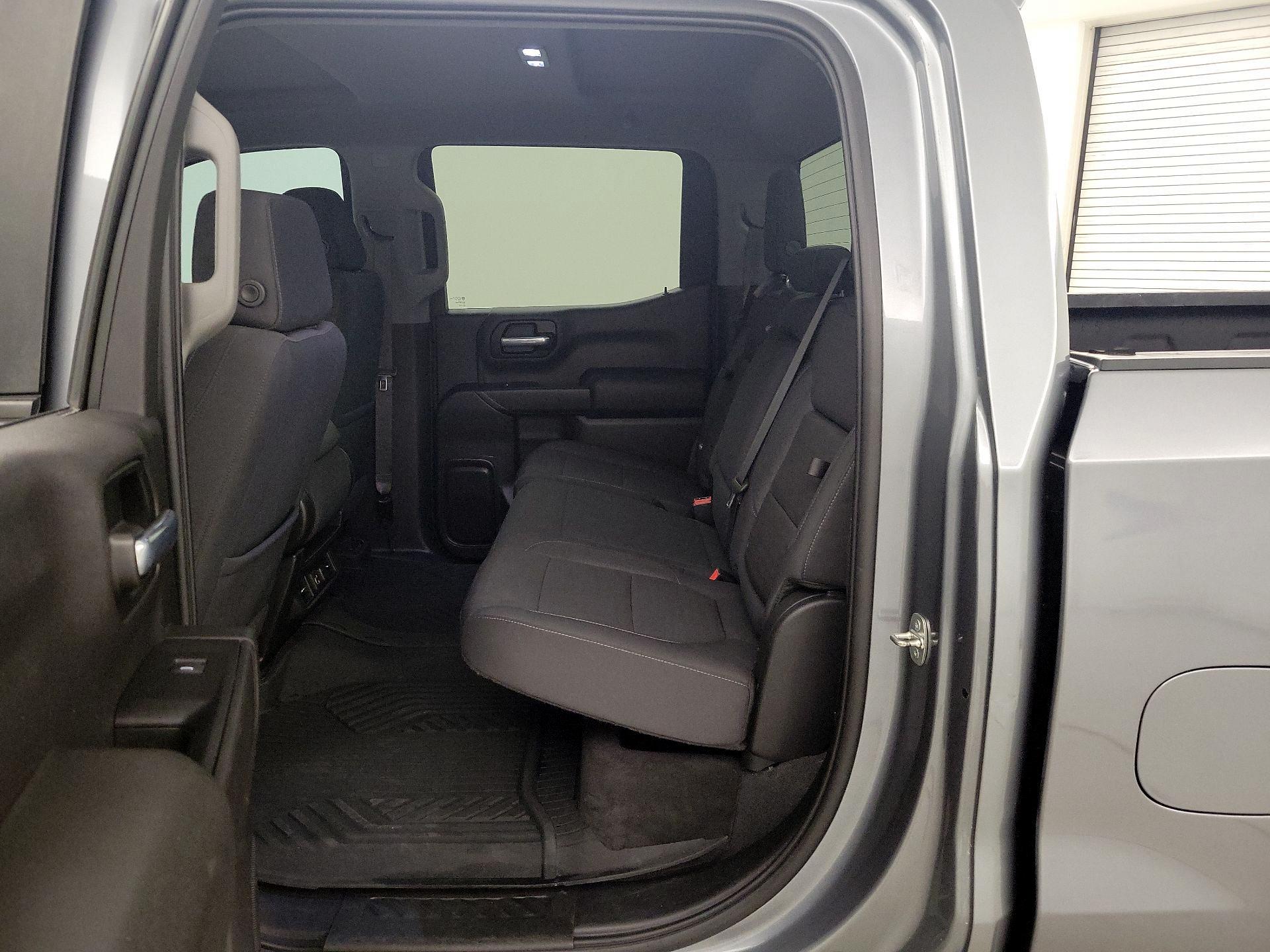 Thumbnail: 2021 Chevrolet Silverado 1500 - 19