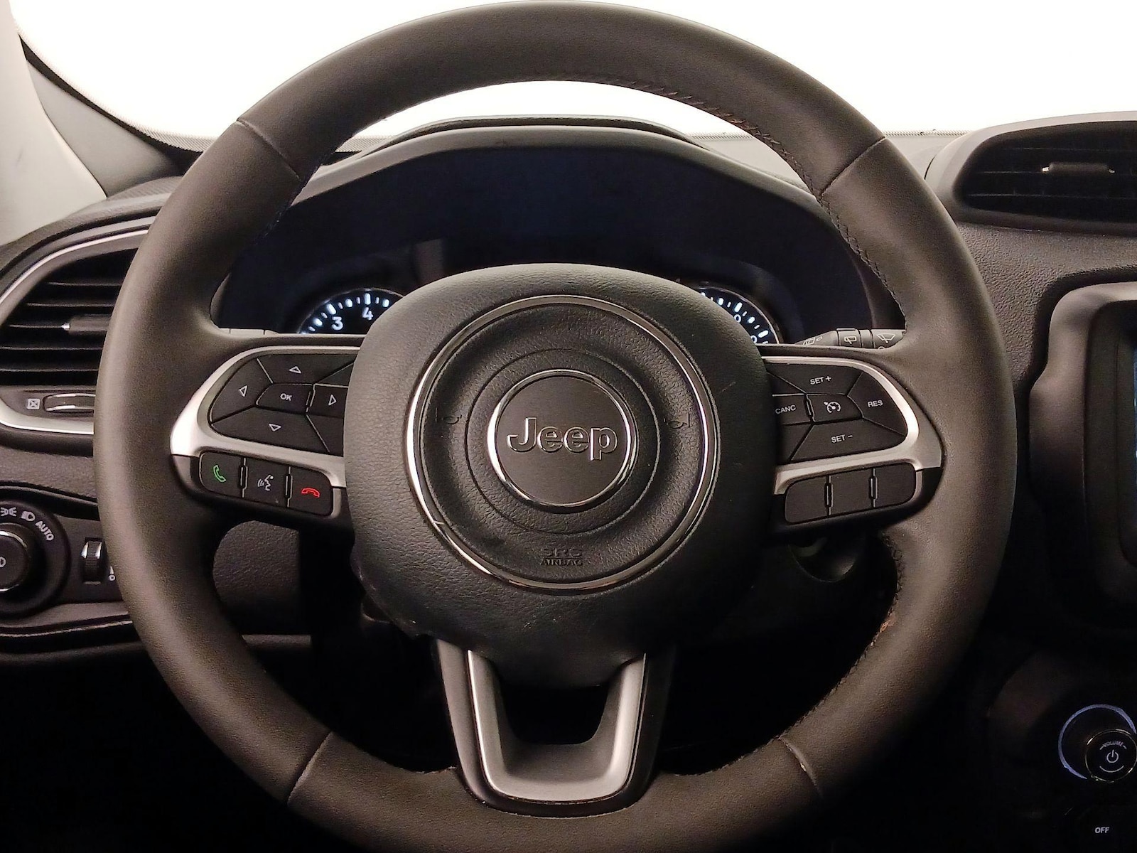 2021 Jeep Renegade Latitude - Photo 11