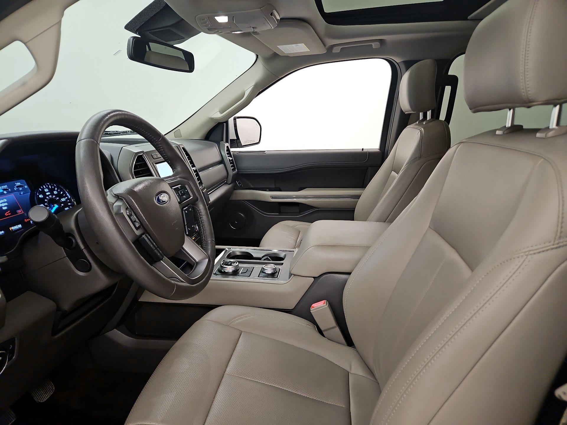 Thumbnail: 2020 Ford Expedition - 11