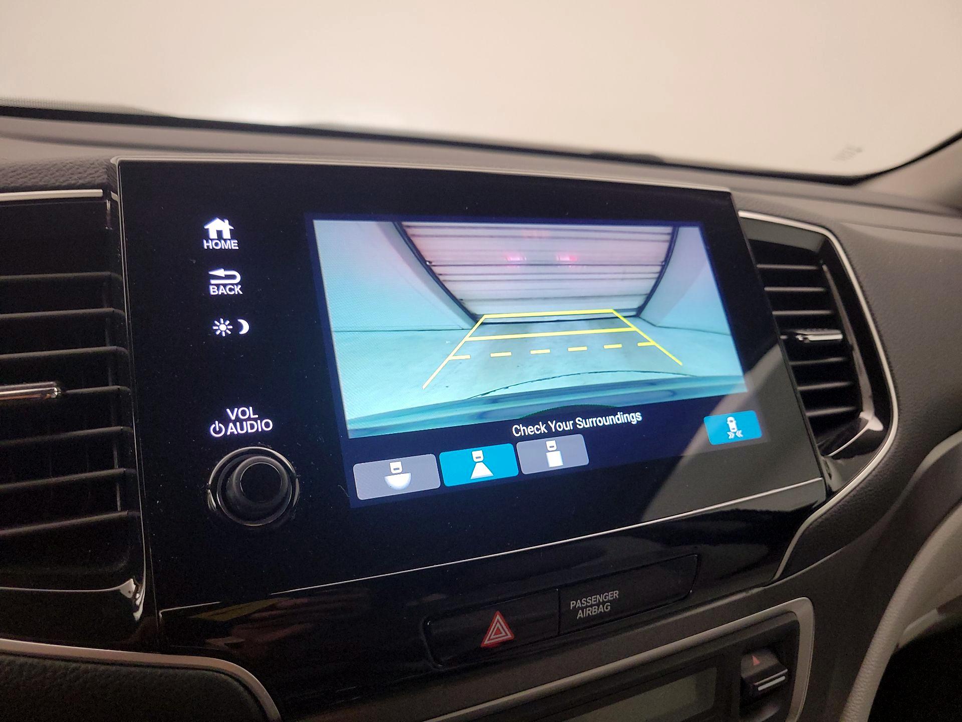 Thumbnail: 2020 Honda Pilot - 14