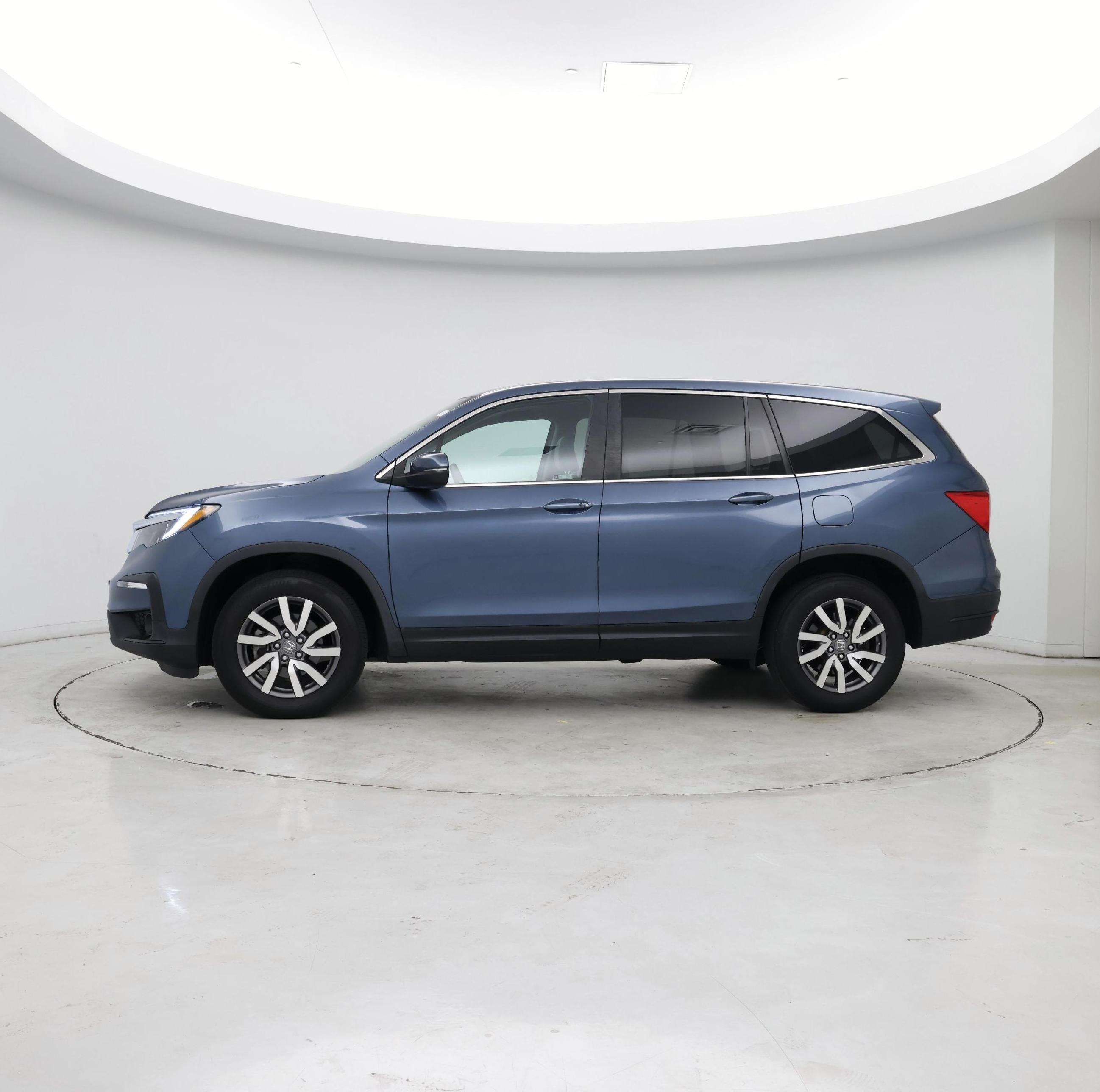 Thumbnail: 2020 Honda Pilot - 2