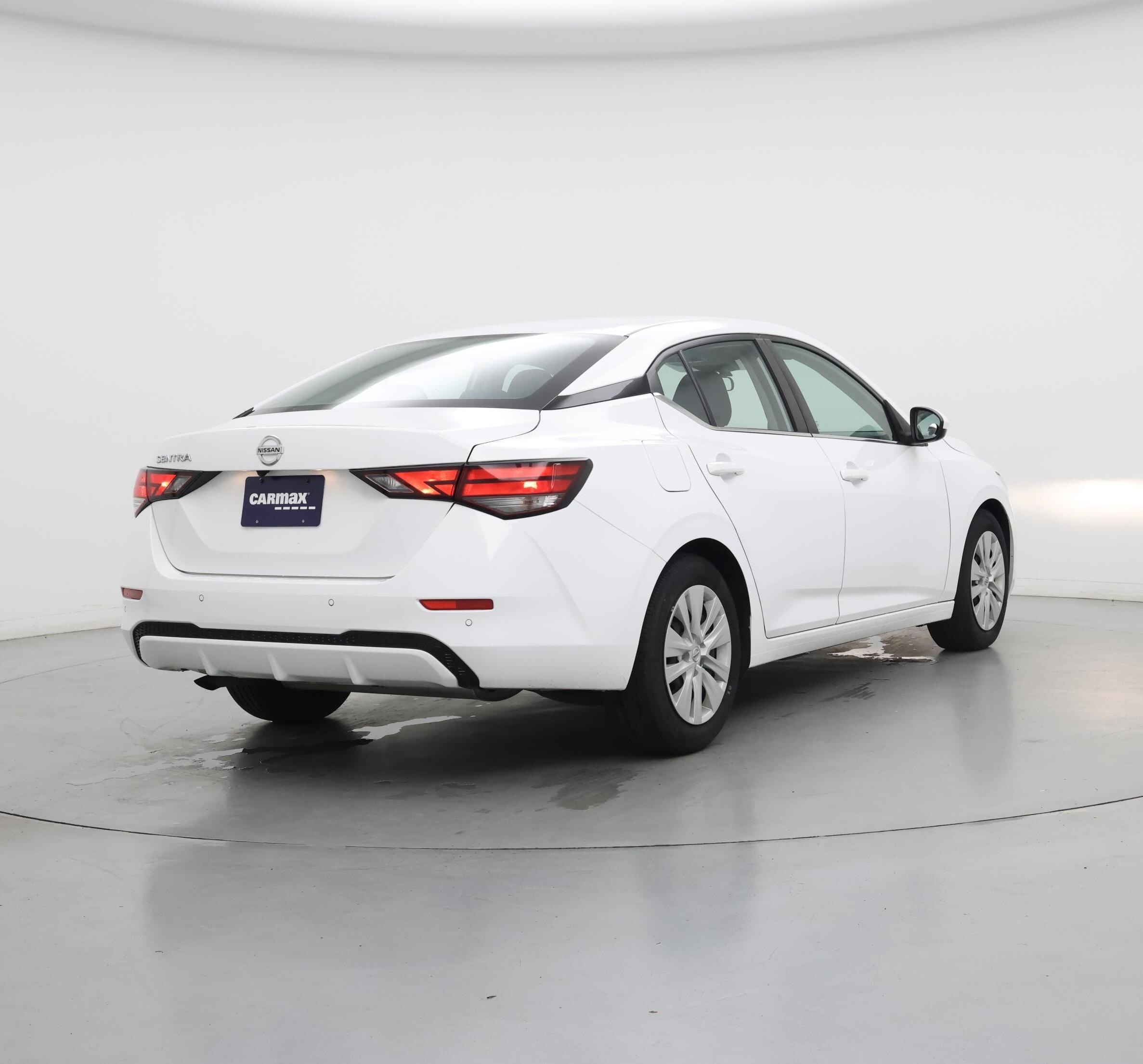 Thumbnail: 2023 Nissan Sentra - 8