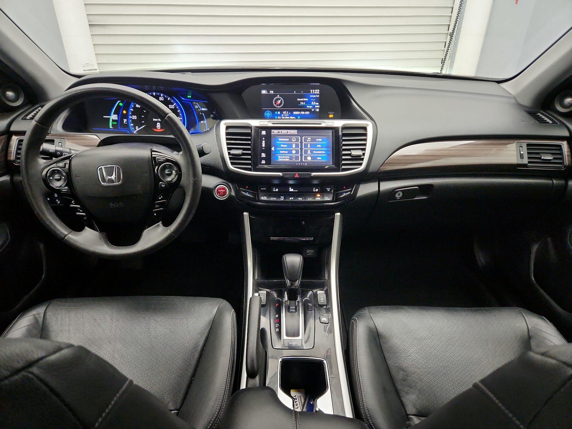 Thumbnail: 2017 Honda Accord - 9