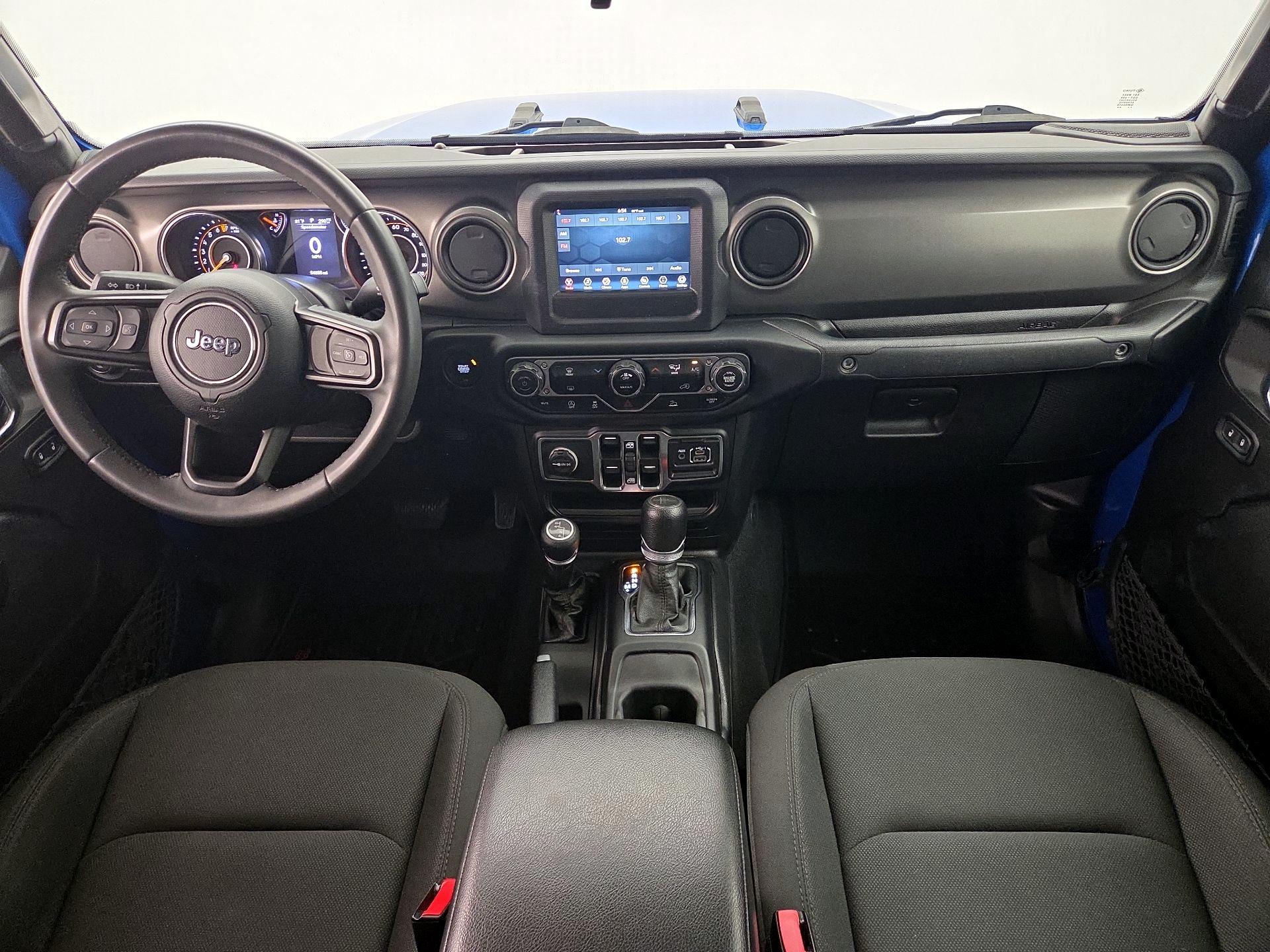 Thumbnail: 2023 Jeep Gladiator - 9