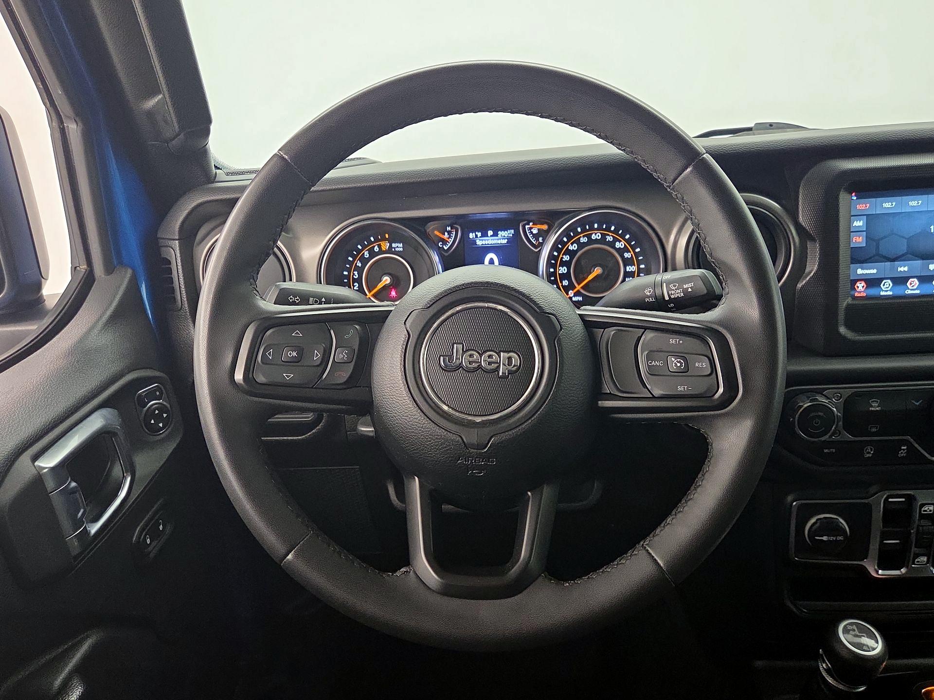 Thumbnail: 2023 Jeep Gladiator - 10