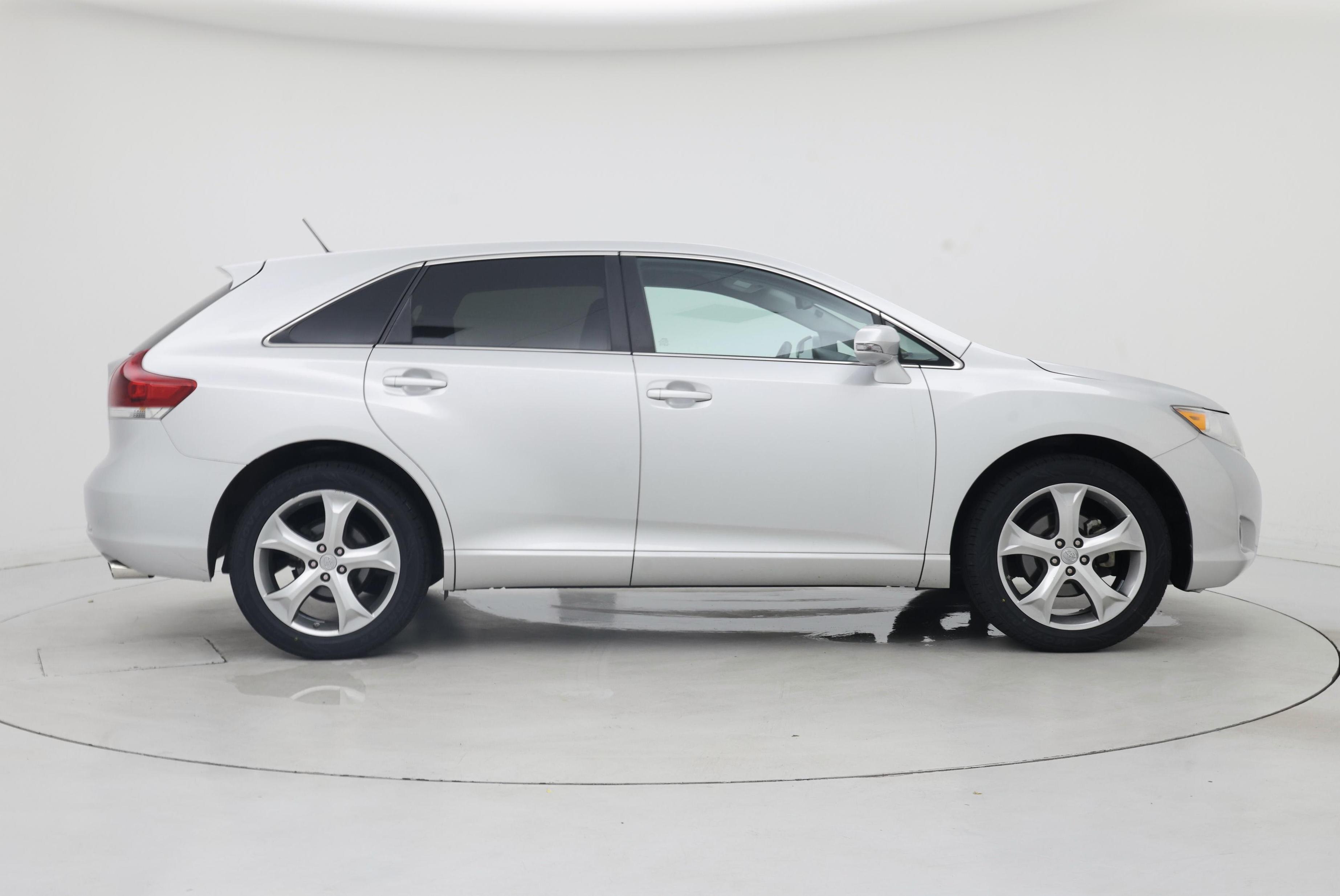Thumbnail: 2014 Toyota Venza - 7