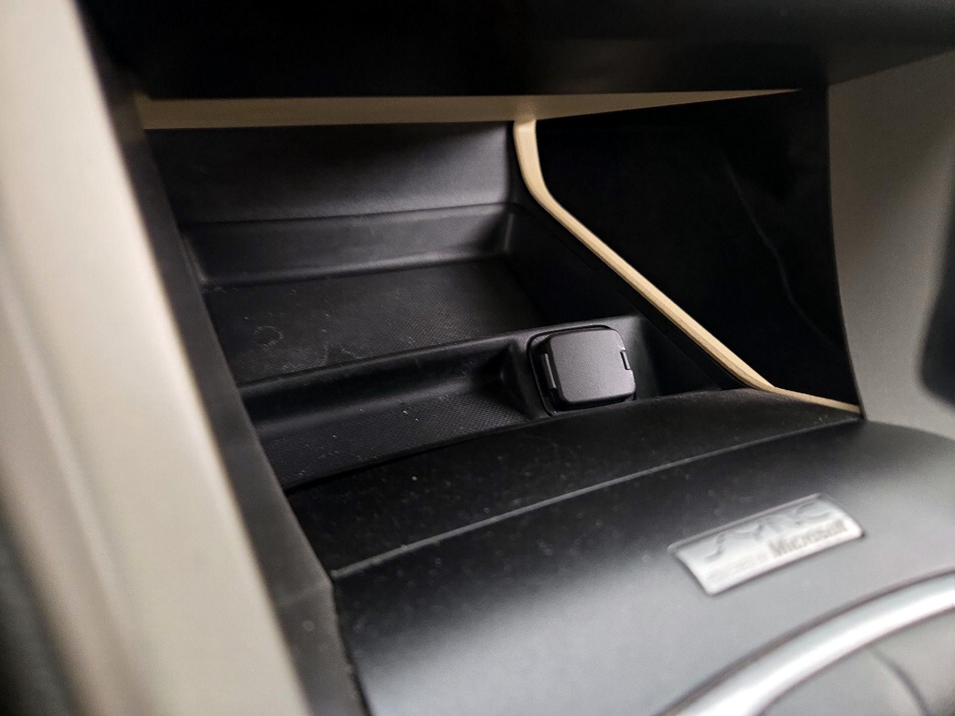 Thumbnail: 2015 Ford Fusion - 18