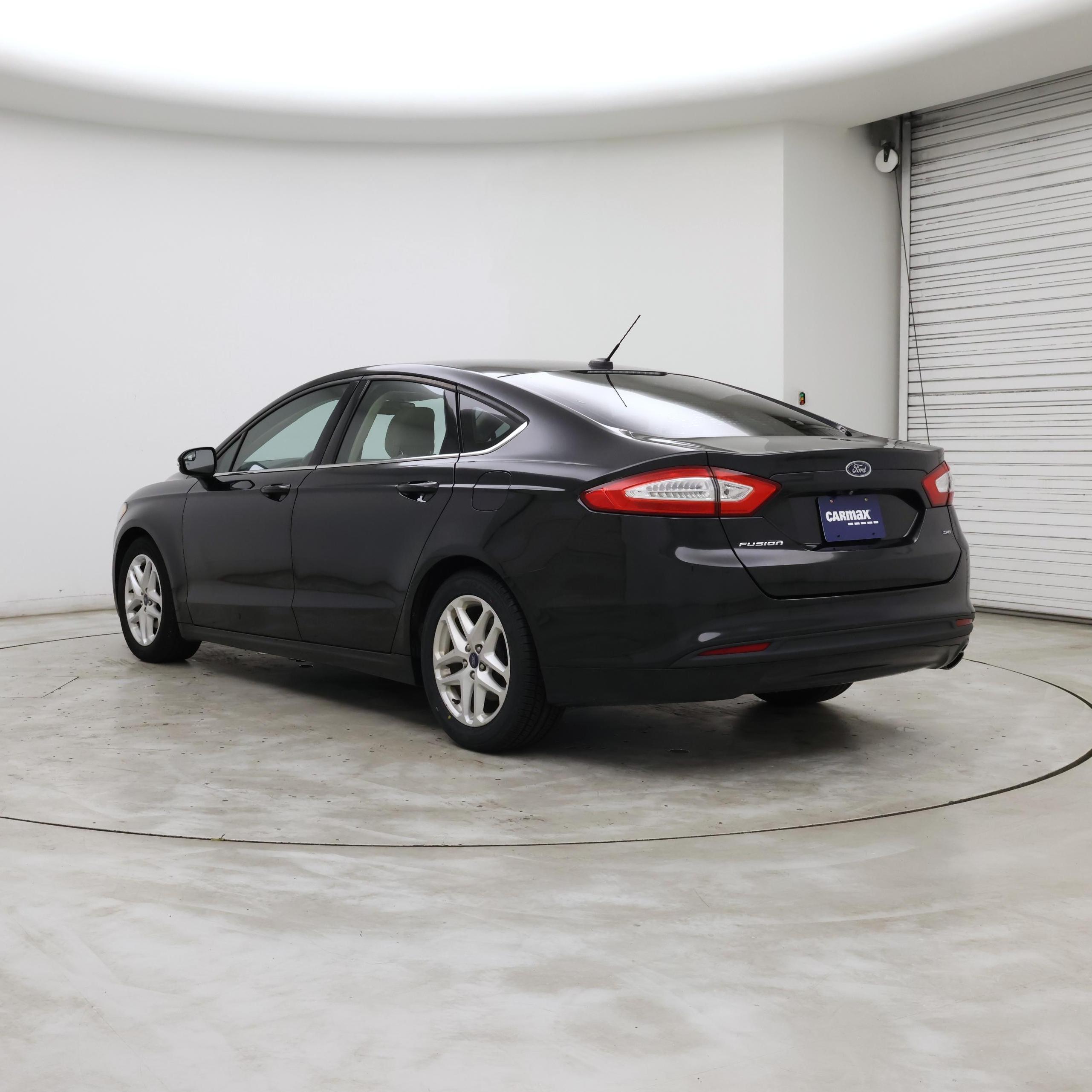 Thumbnail: 2015 Ford Fusion - 2