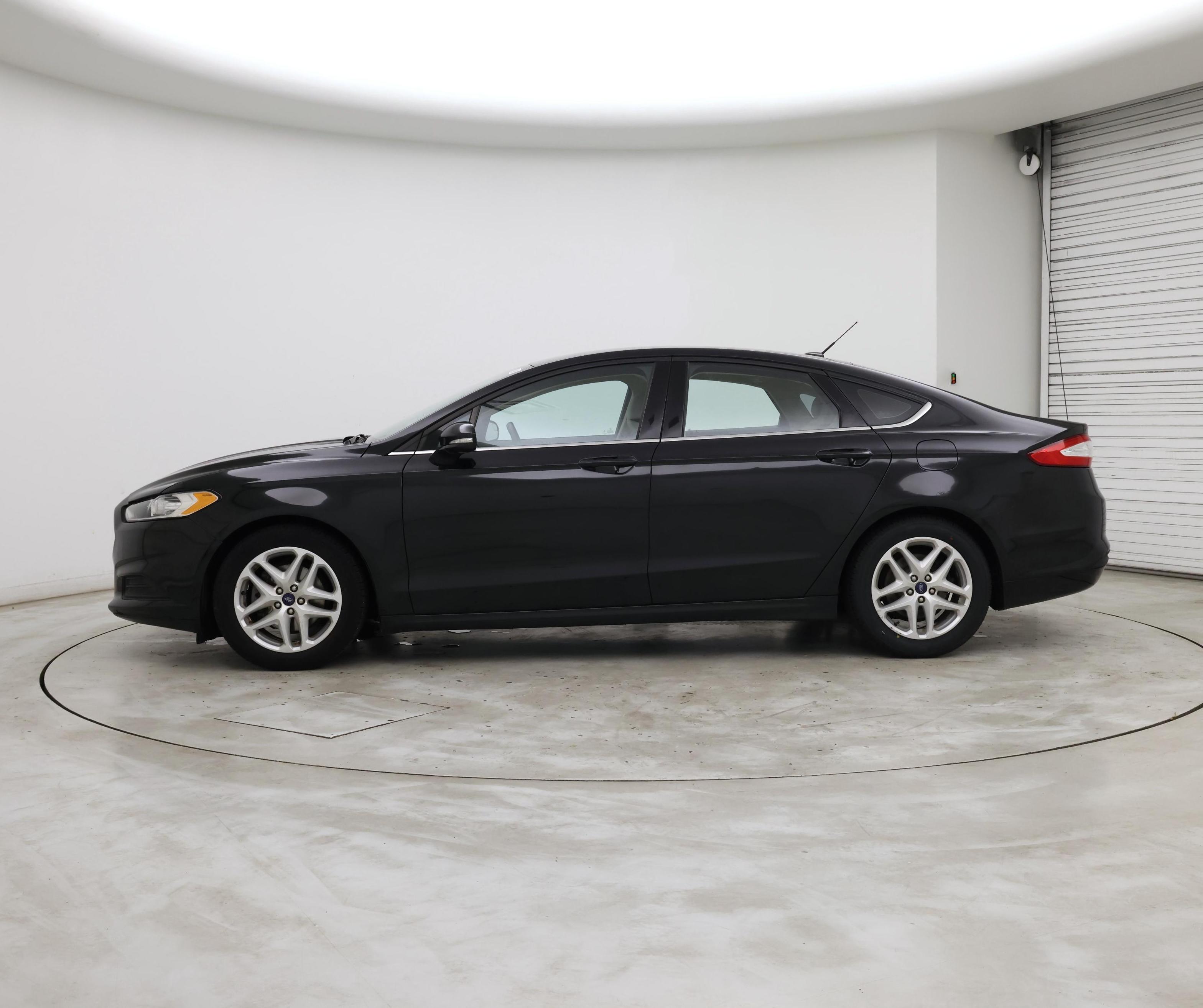 Thumbnail: 2015 Ford Fusion - 3