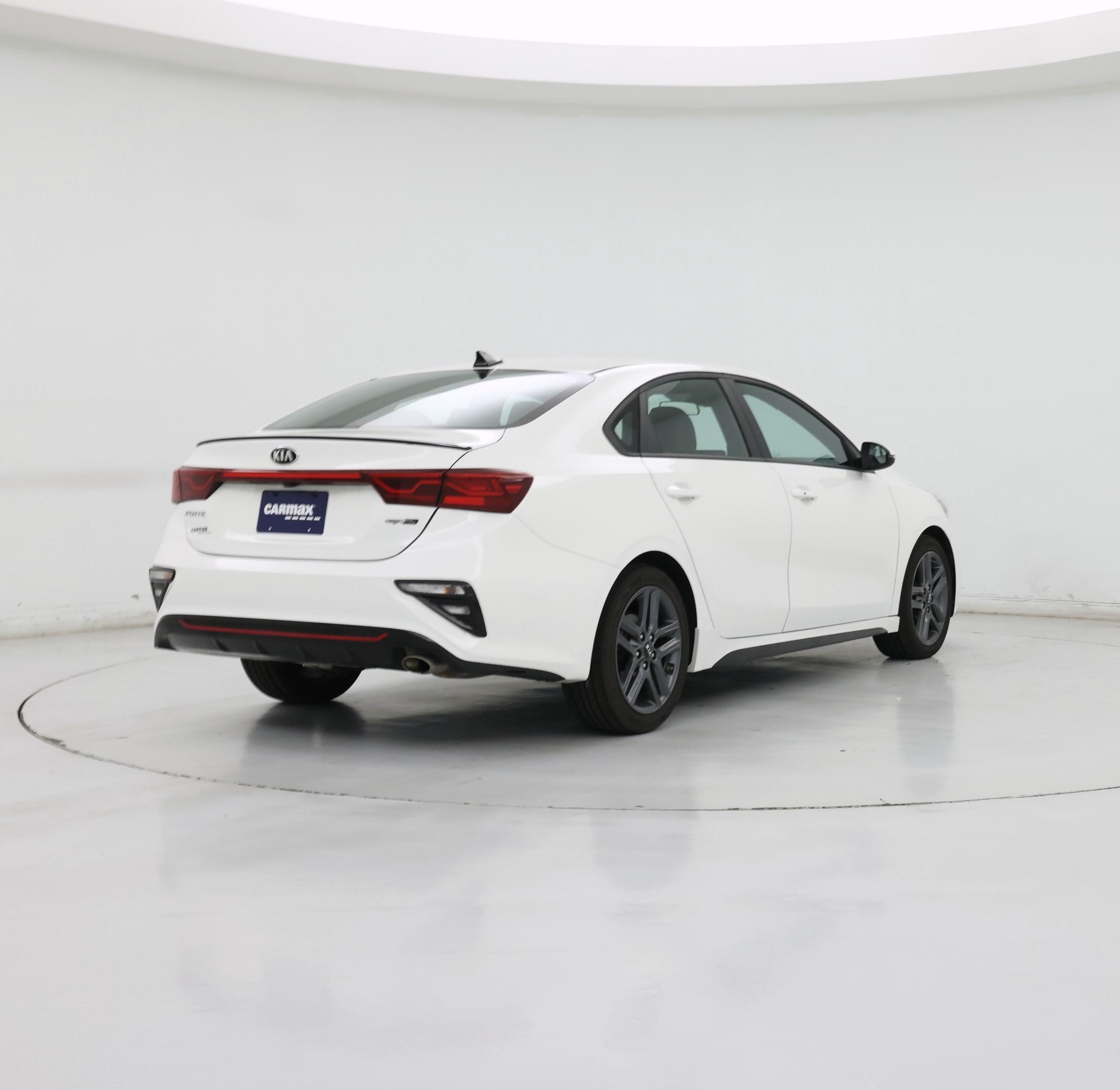 Thumbnail: 2021 Kia Forte - 8