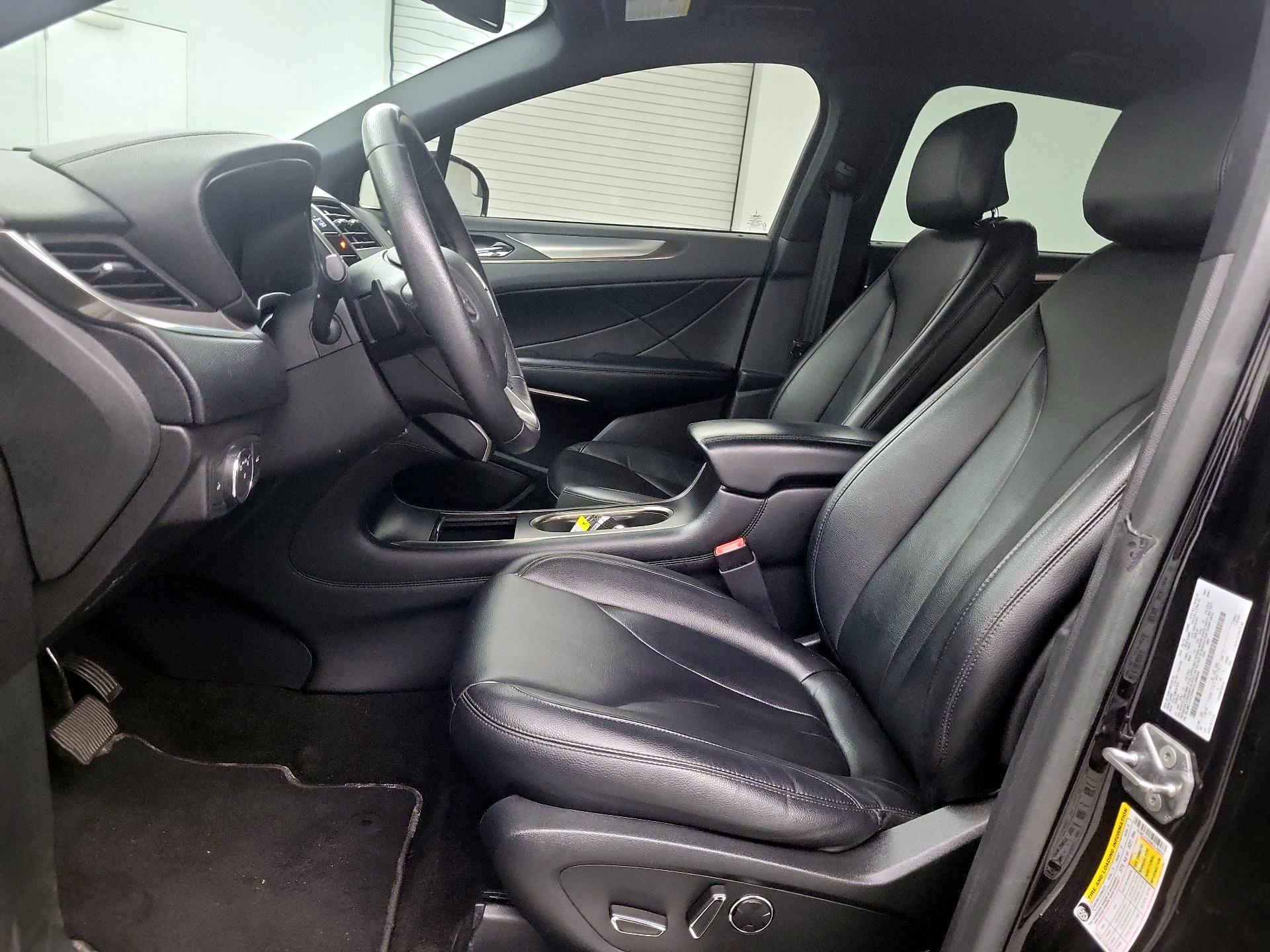 Thumbnail: 2019 Lincoln MKC - 11