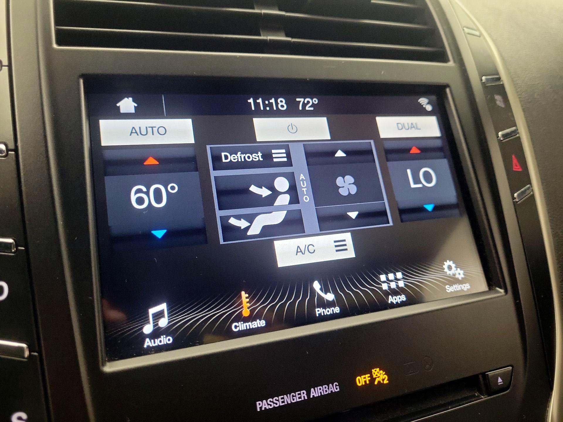 Thumbnail: 2019 Lincoln MKC - 16