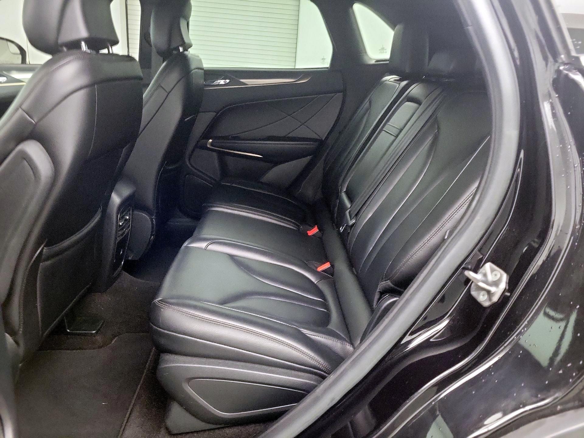Thumbnail: 2019 Lincoln MKC - 19