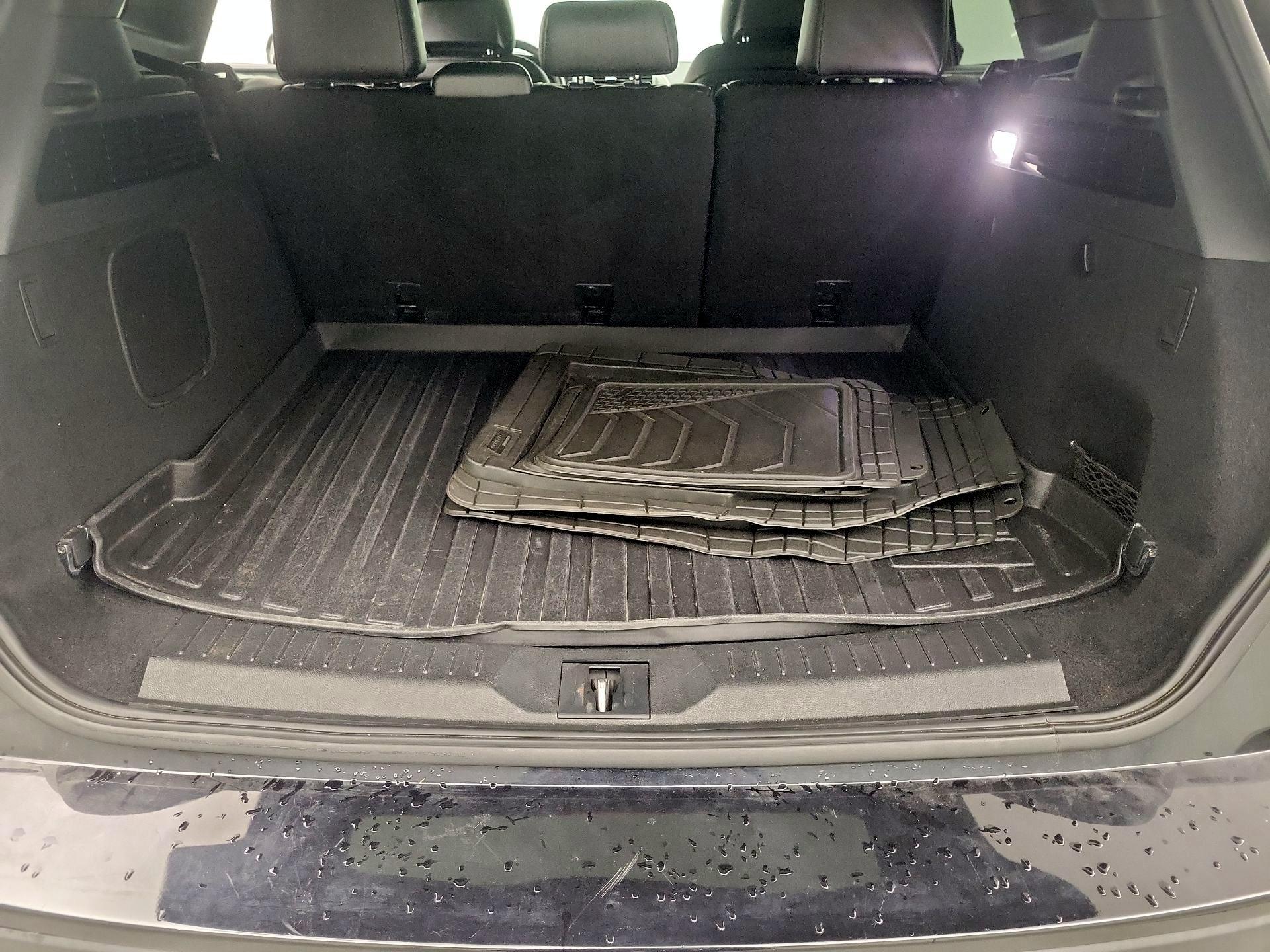 Thumbnail: 2019 Lincoln MKC - 20