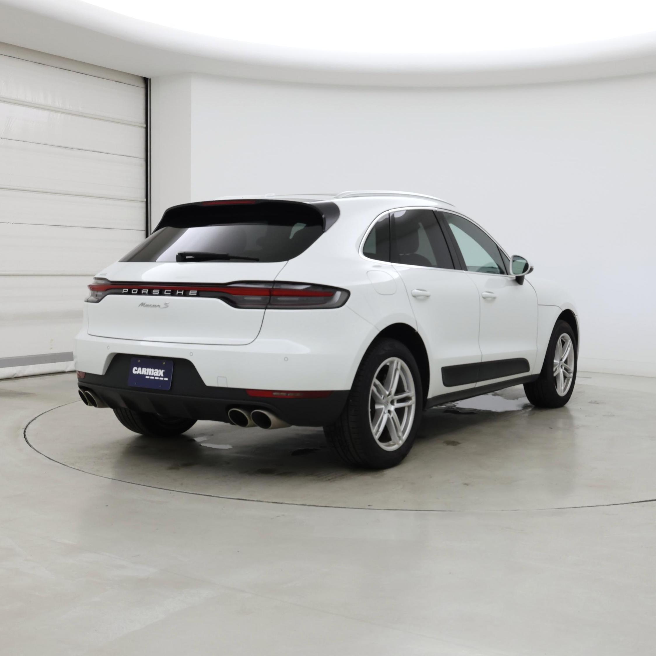 Thumbnail: 2020 Porsche Macan - 8