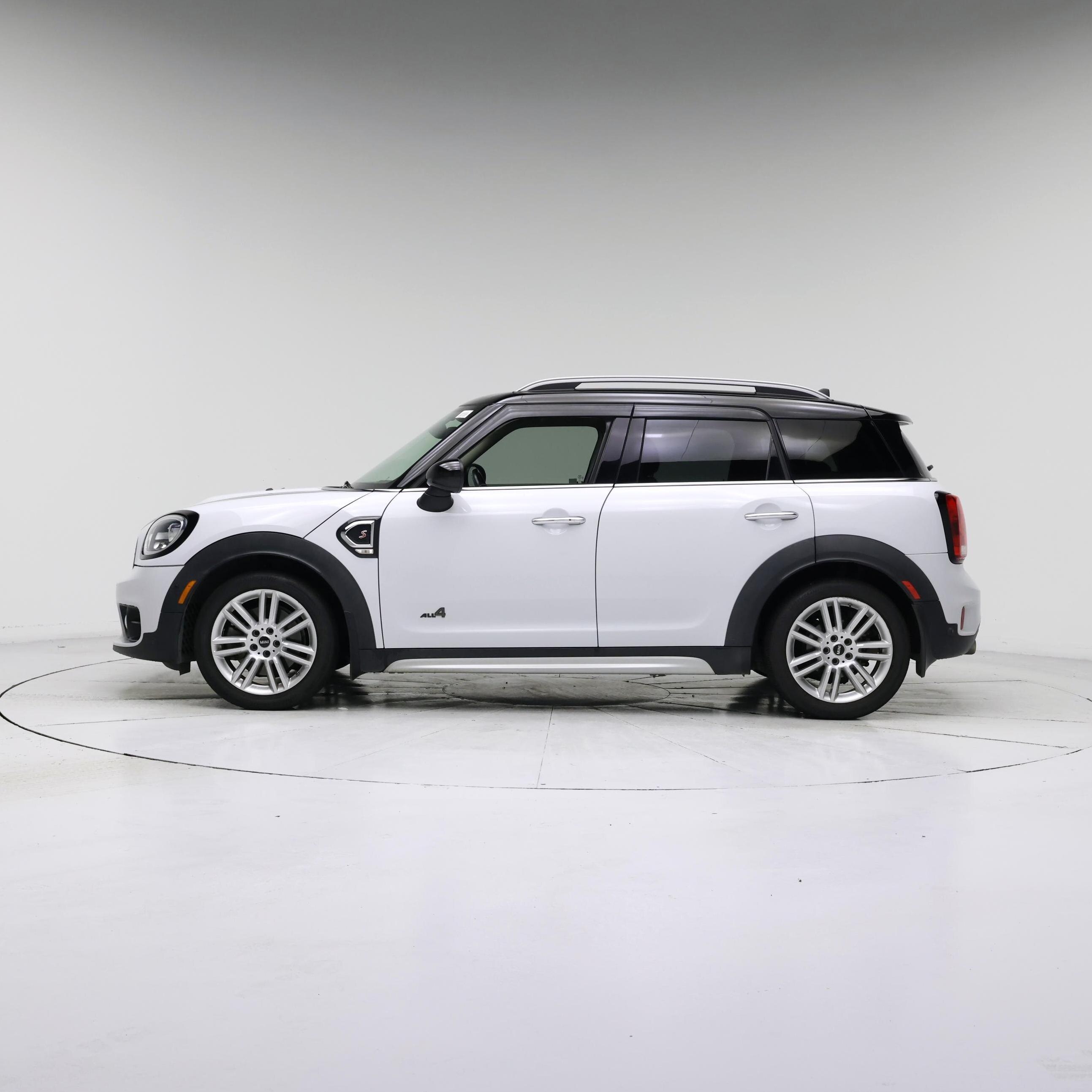Thumbnail: 2018 MINI Cooper Countryman - 3
