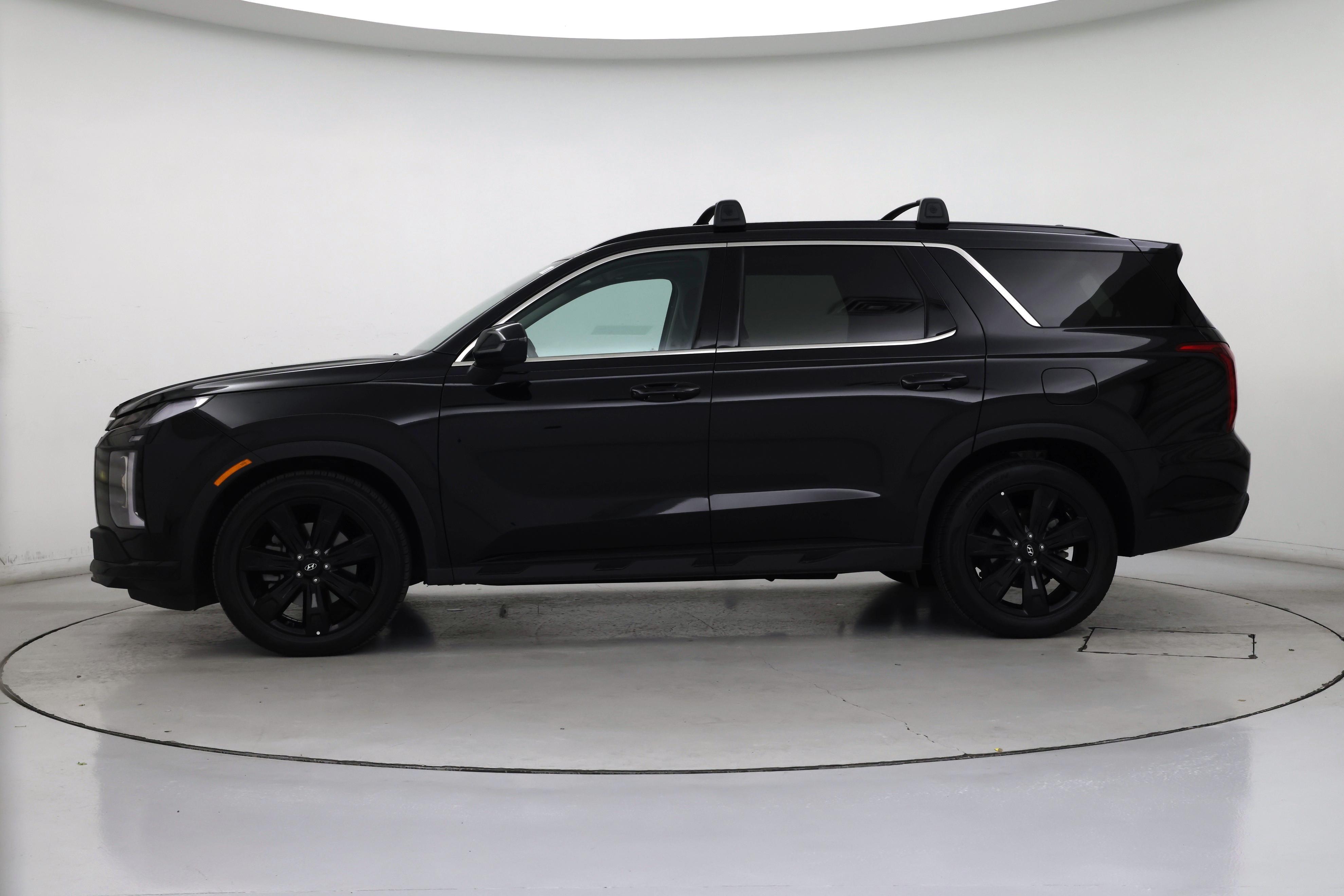 Thumbnail: 2023 Hyundai Palisade - 3