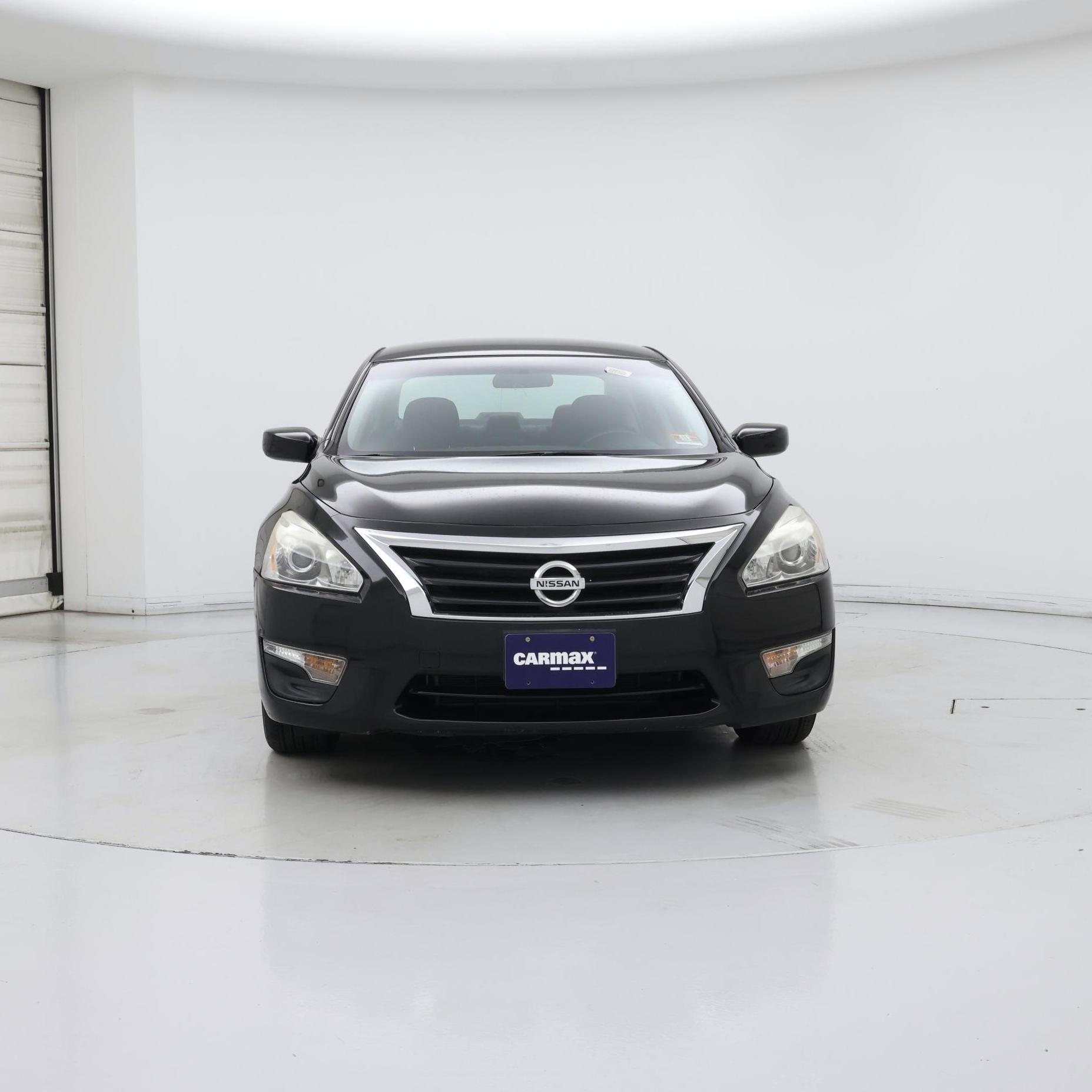 Thumbnail: 2015 Nissan Altima - 5