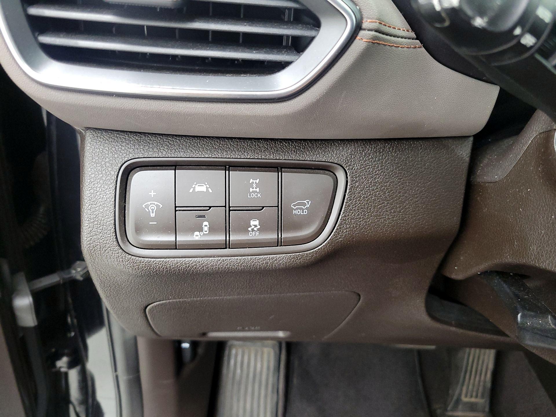 Thumbnail: 2019 Hyundai Santa Fe - 13