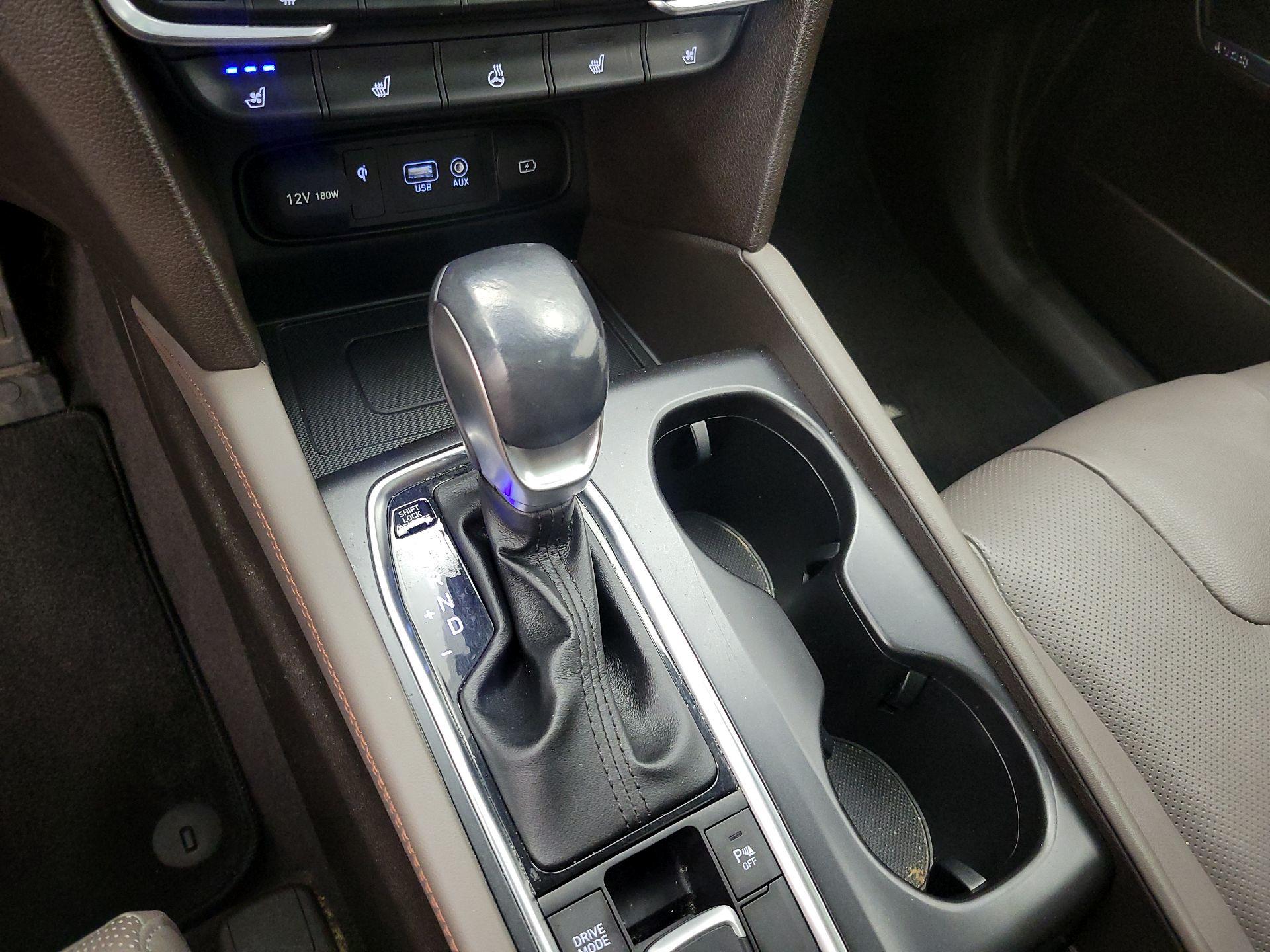 Thumbnail: 2019 Hyundai Santa Fe - 18