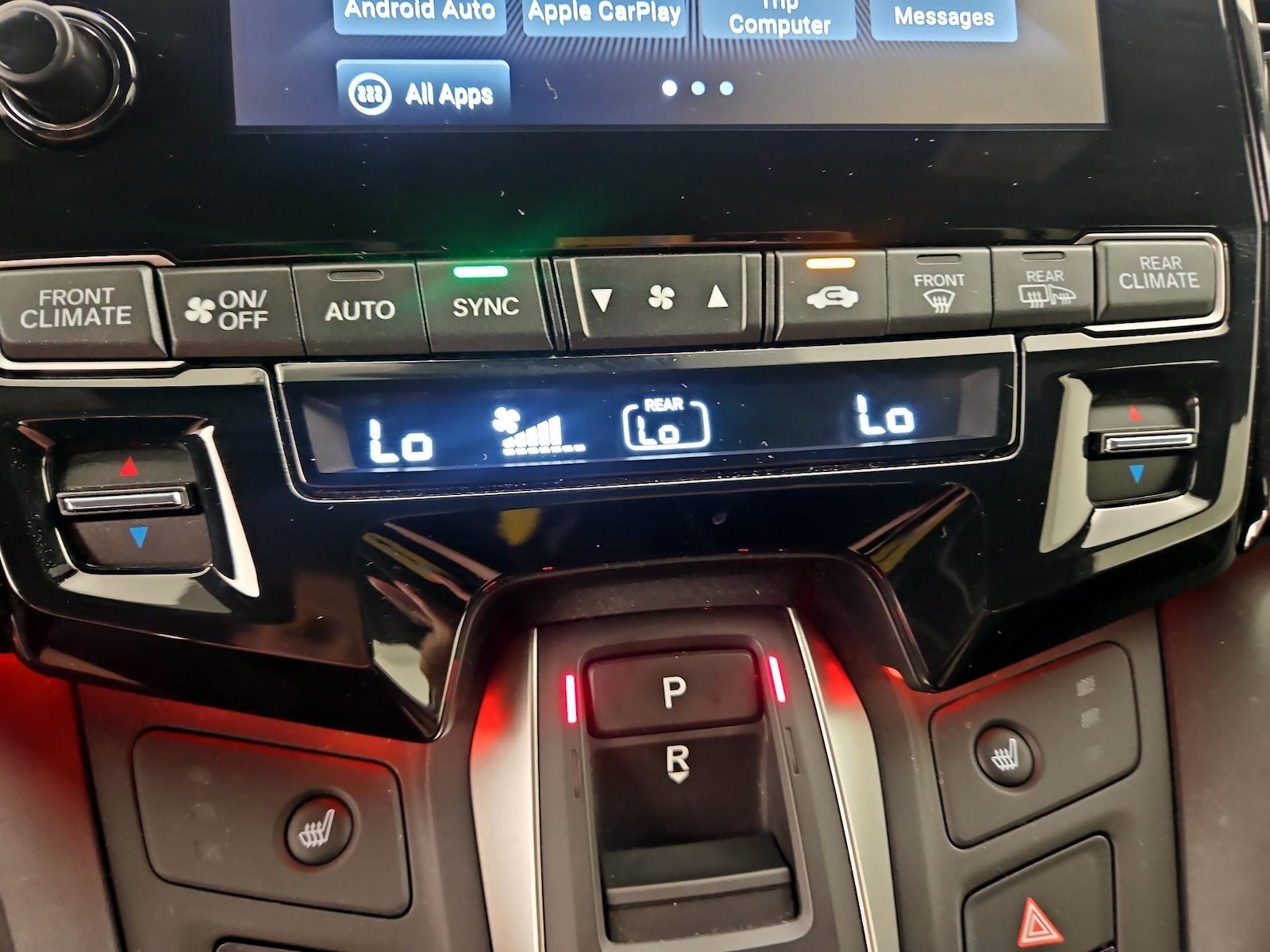 2024 Honda Odyssey SPORT - Photo 17