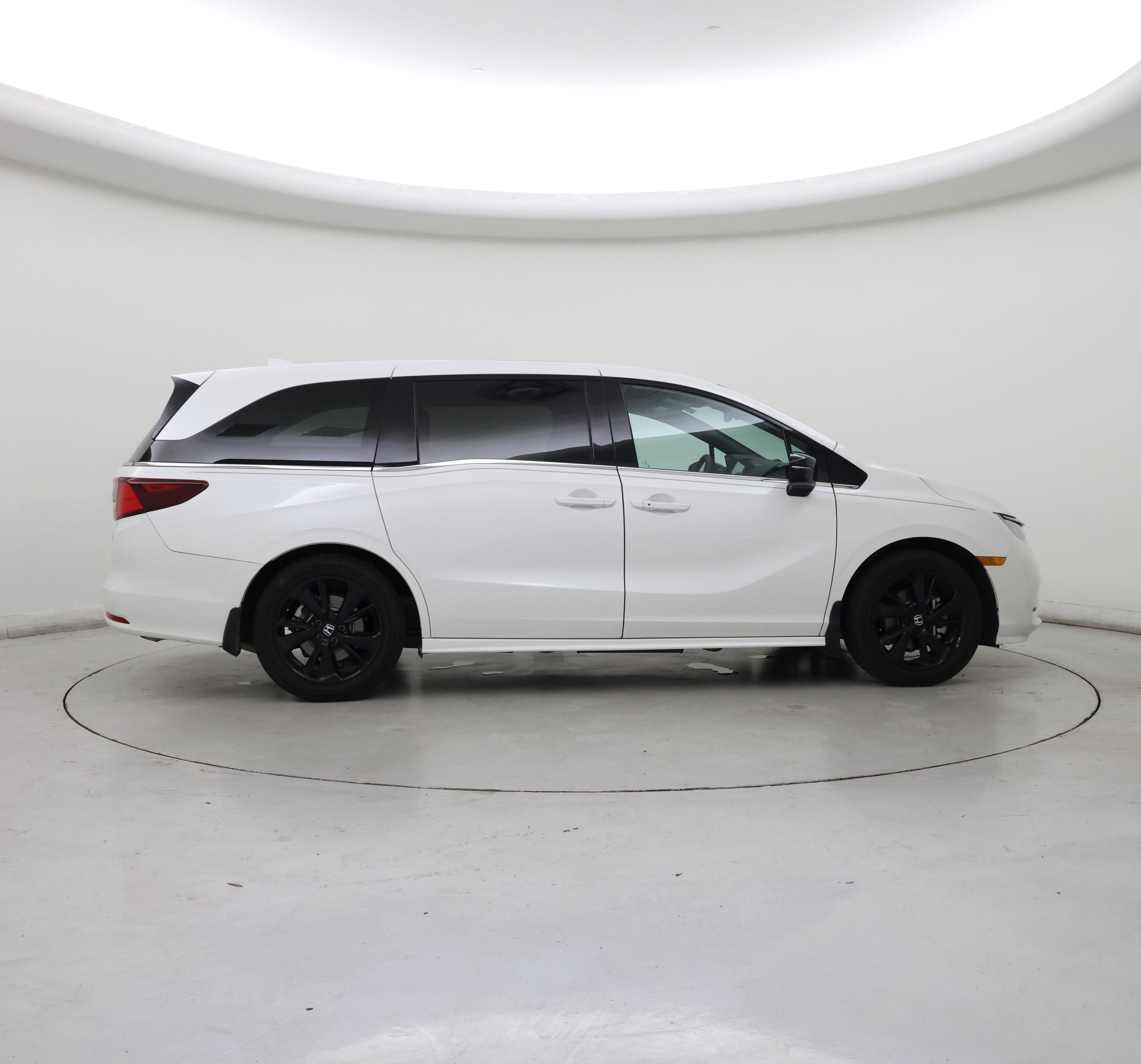 Thumbnail: 2024 Honda Odyssey - 7