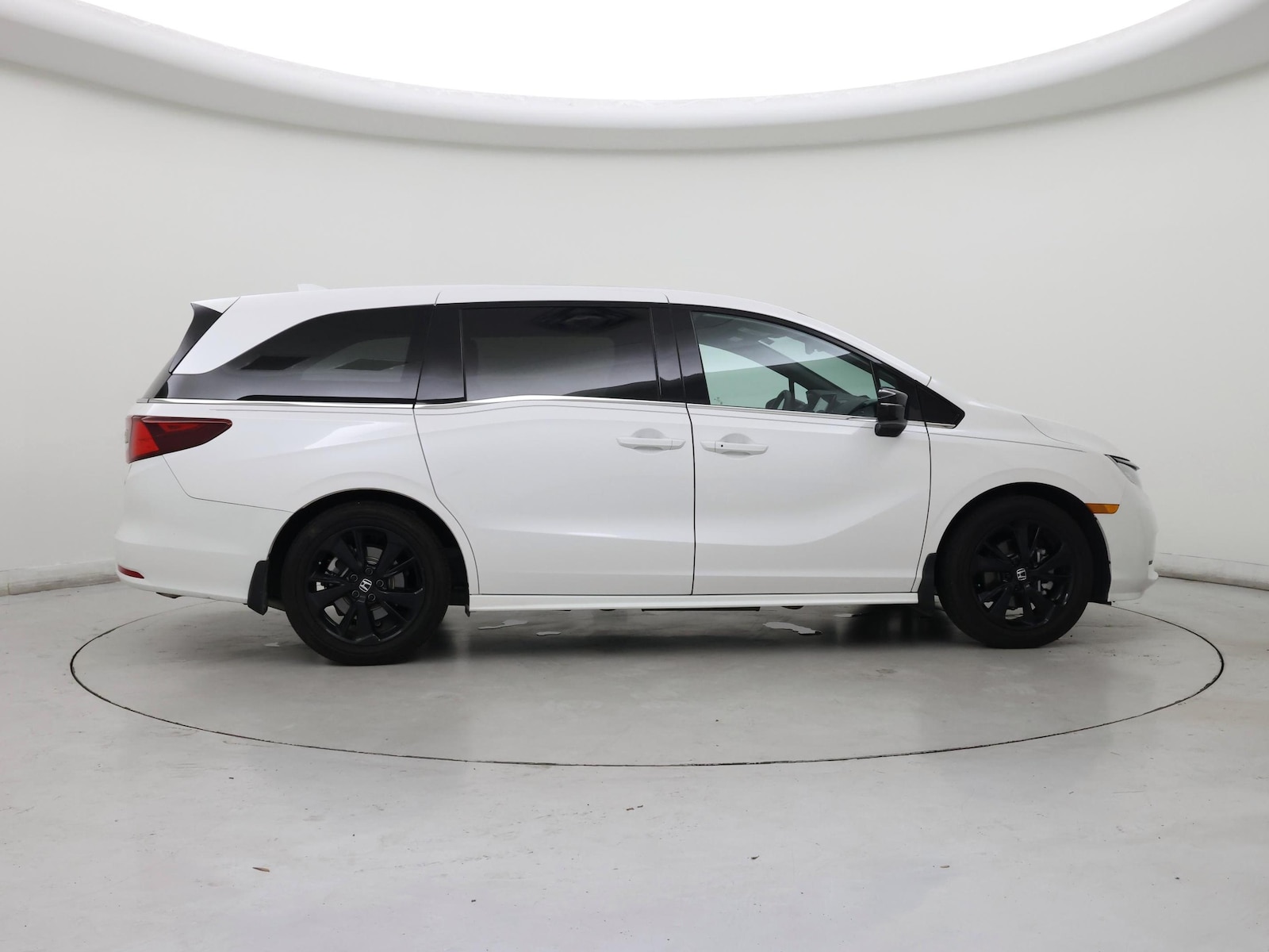 2024 Honda Odyssey SPORT - Photo 8