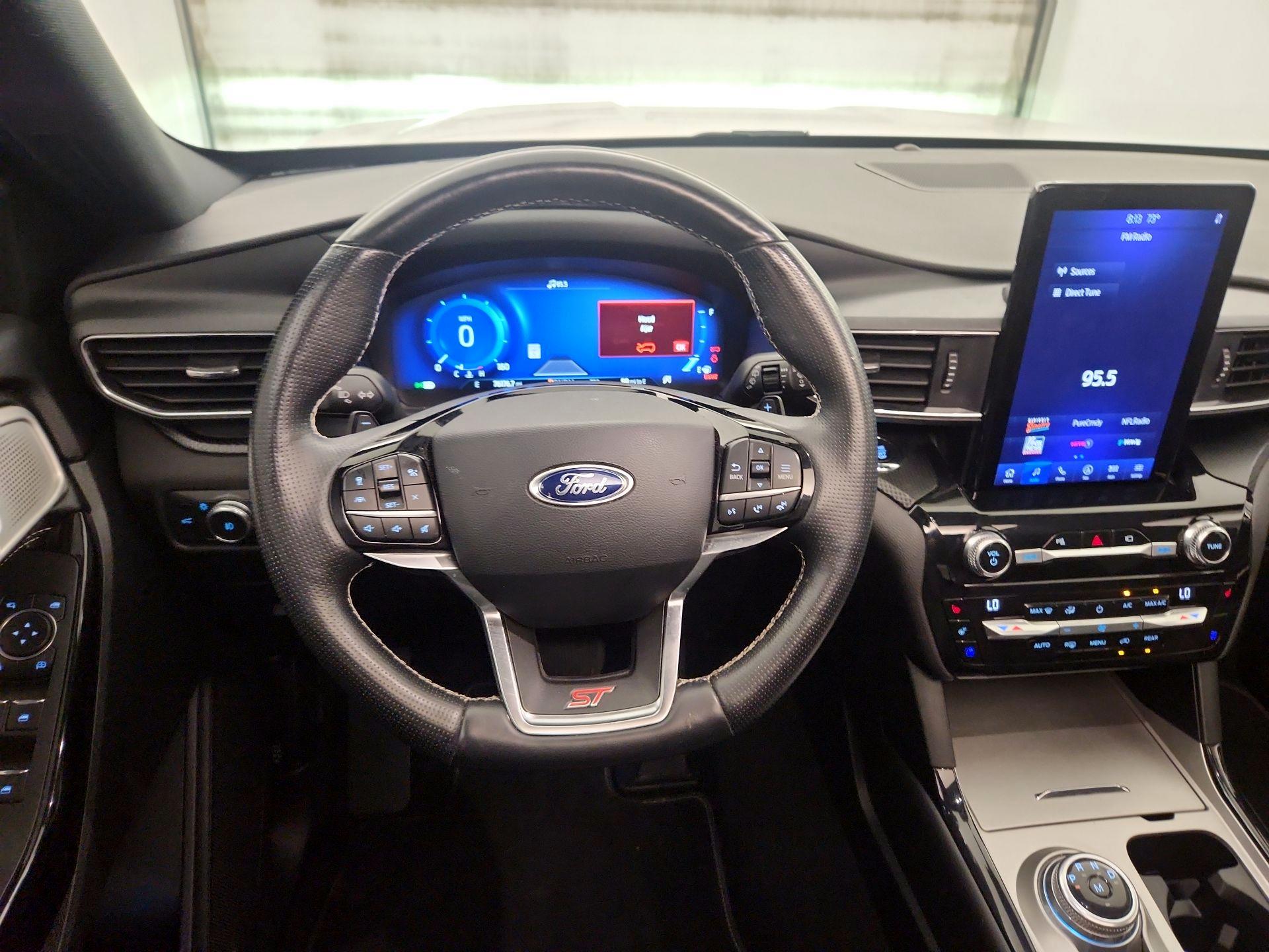 Thumbnail: 2021 Ford Explorer - 10