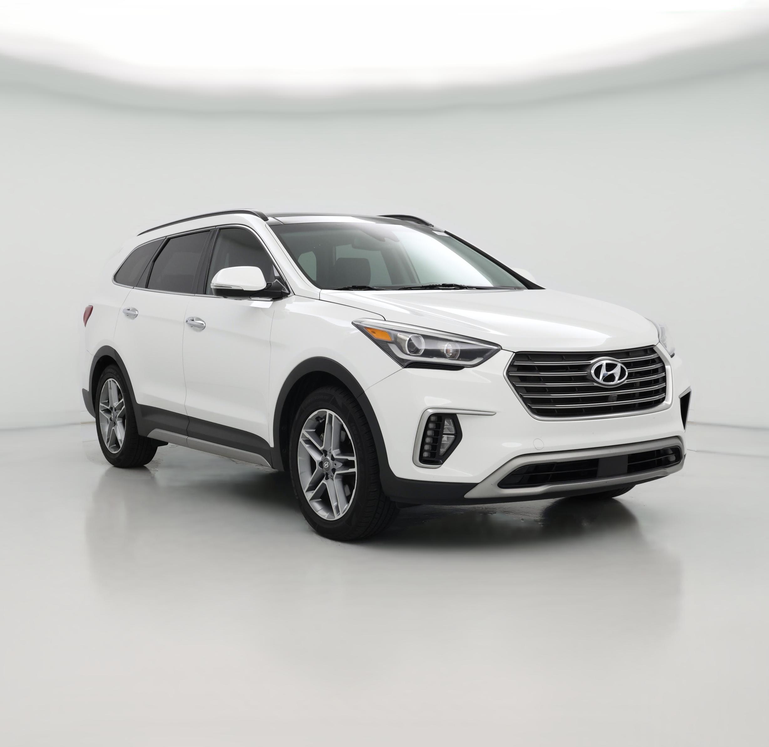 Thumbnail: 2019 Hyundai Santa Fe - 1
