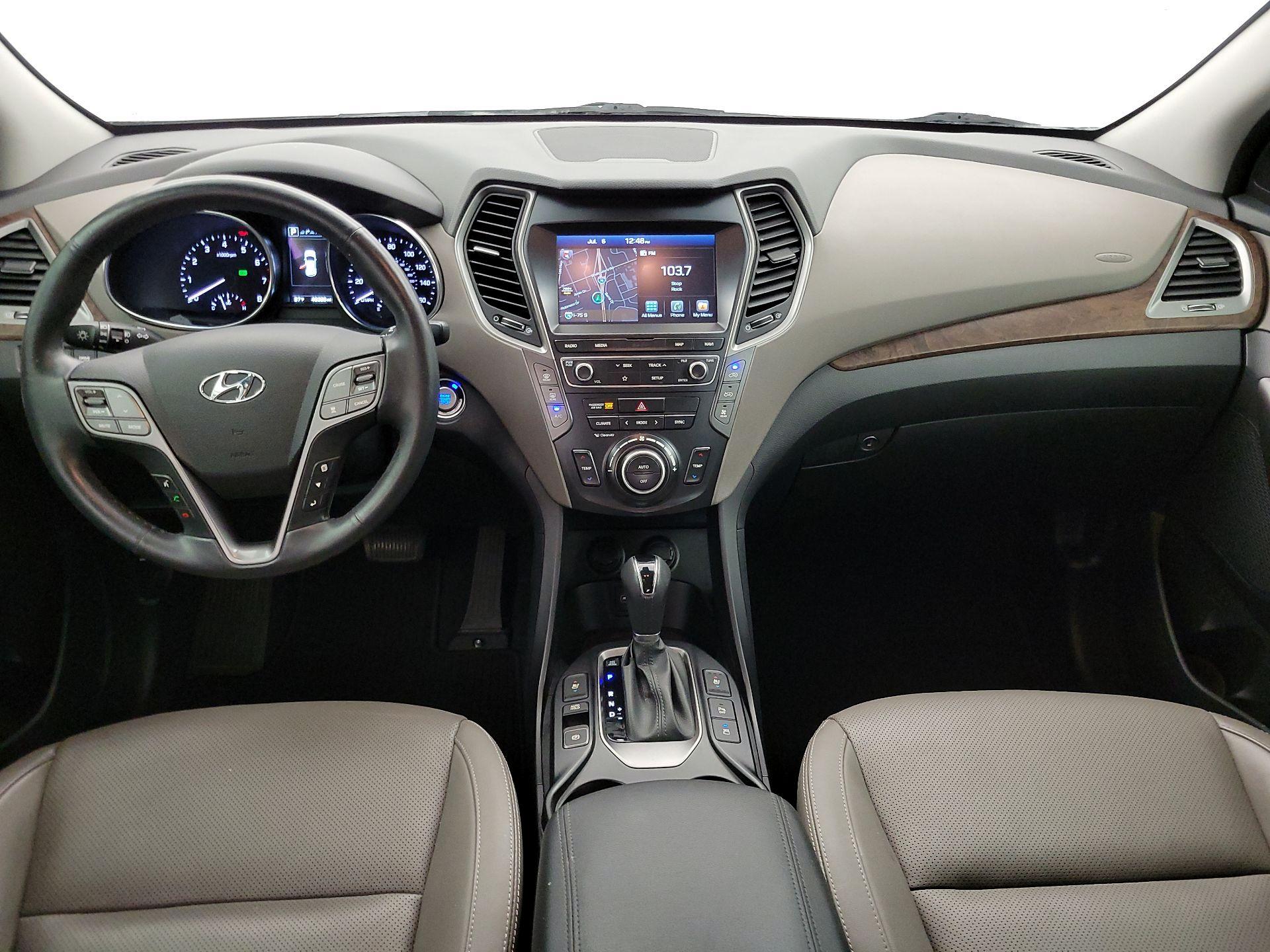 Thumbnail: 2019 Hyundai Santa Fe - 9