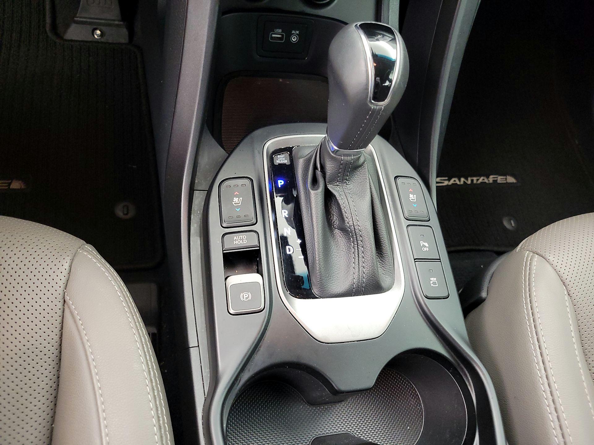Thumbnail: 2019 Hyundai Santa Fe - 18