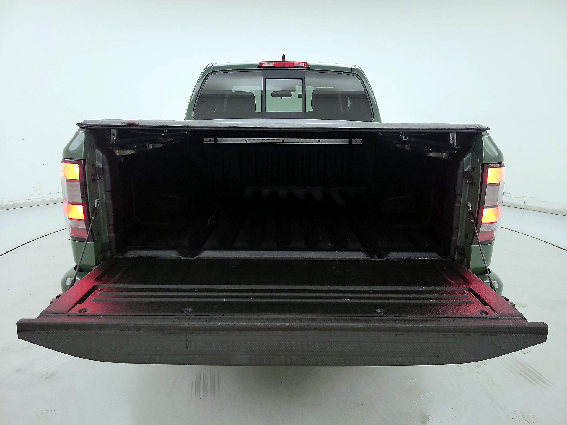 Thumbnail: 2022 Nissan Frontier - 20