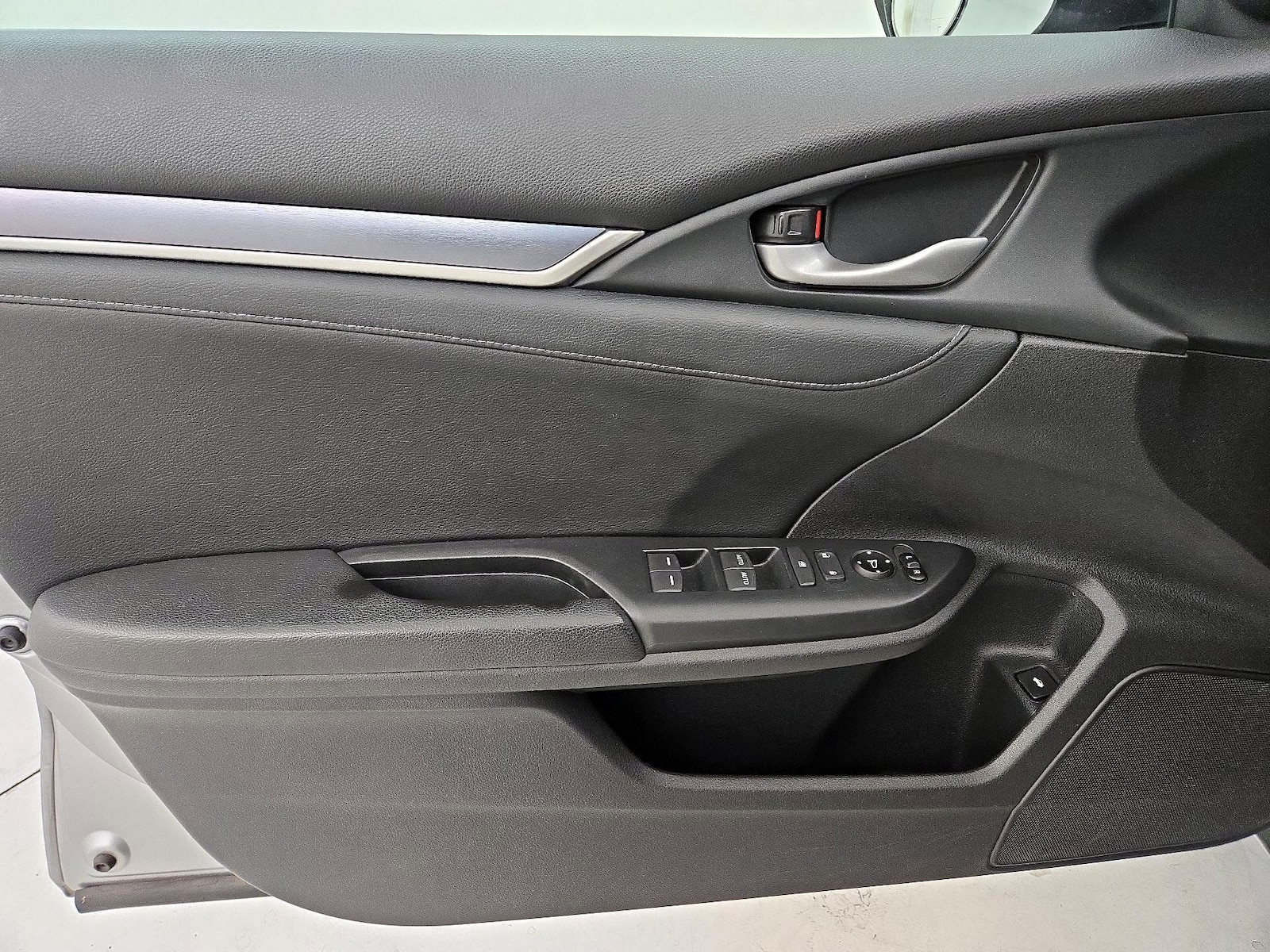 2016 Honda Civic Touring - Photo 13
