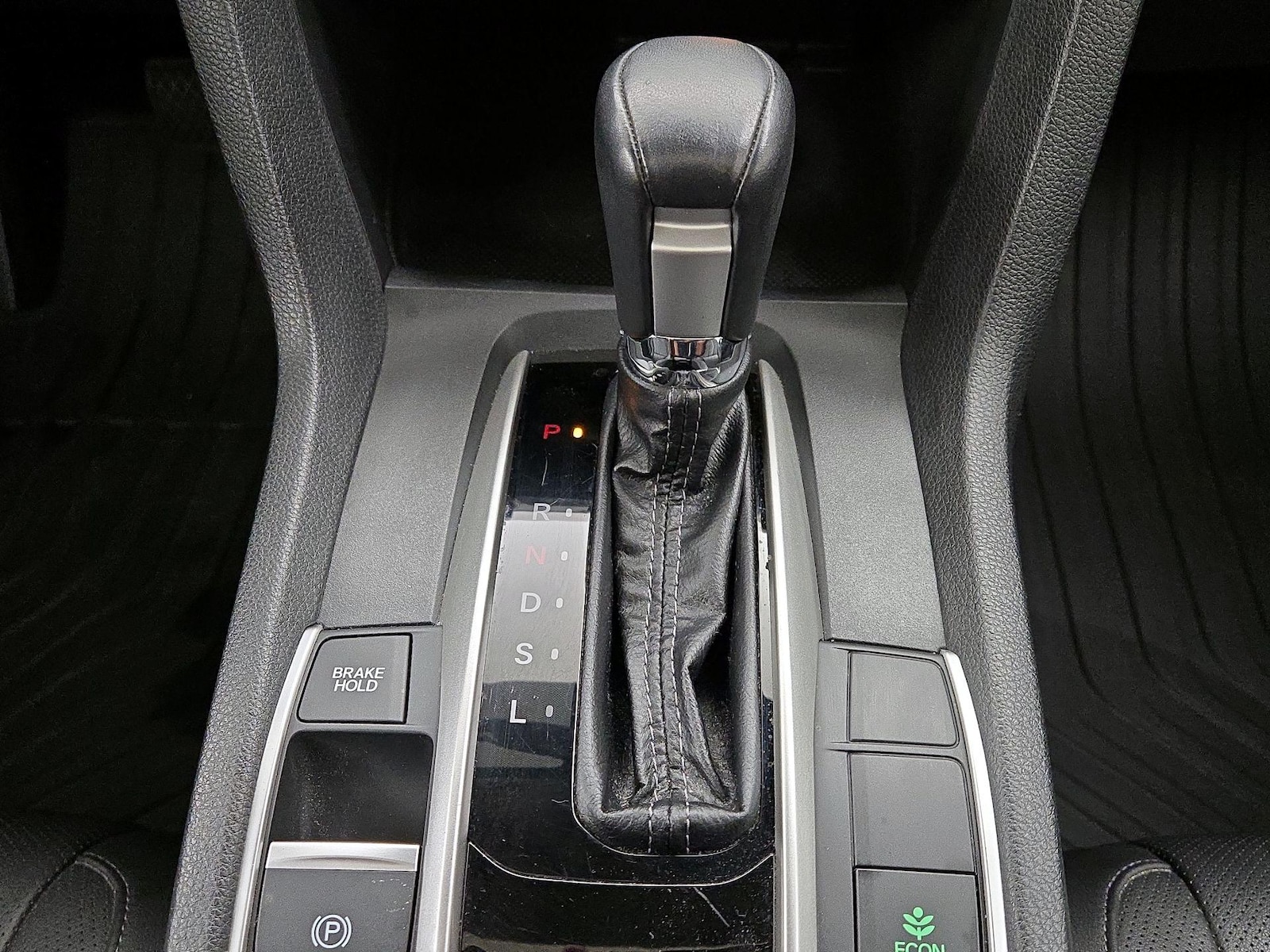 2016 Honda Civic Touring - Photo 19