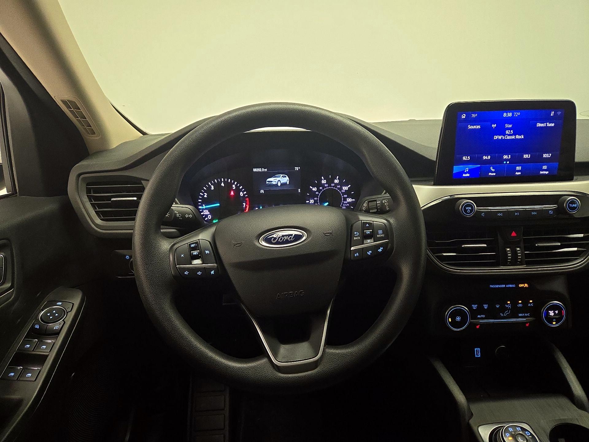 Thumbnail: 2020 Ford Escape - 10