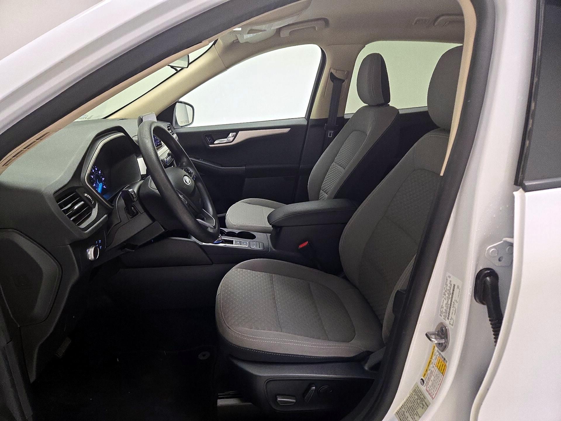 Thumbnail: 2020 Ford Escape - 11
