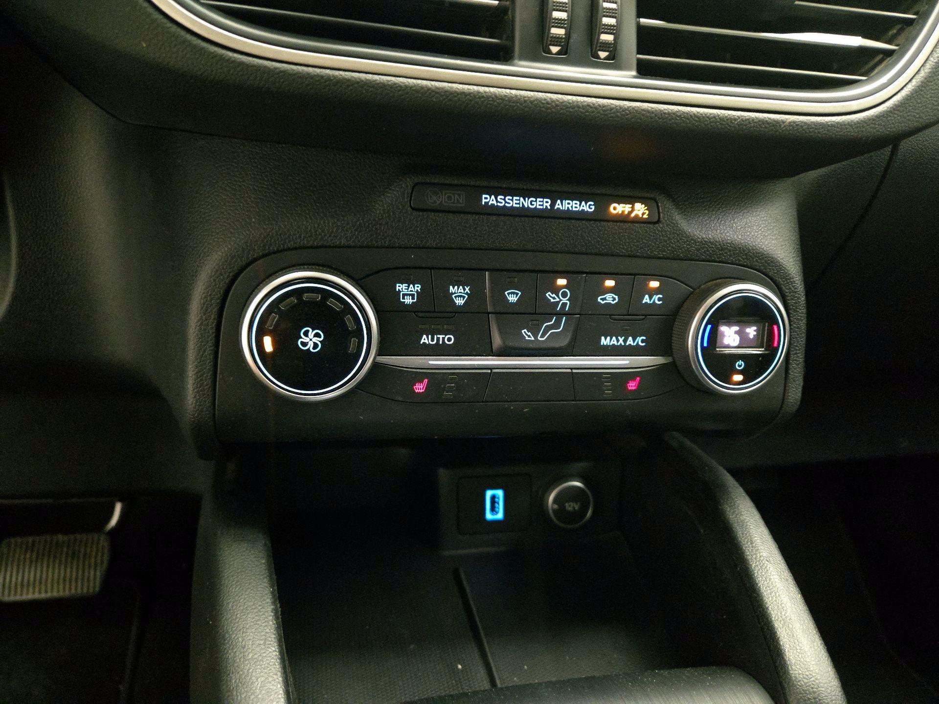 Thumbnail: 2020 Ford Escape - 16