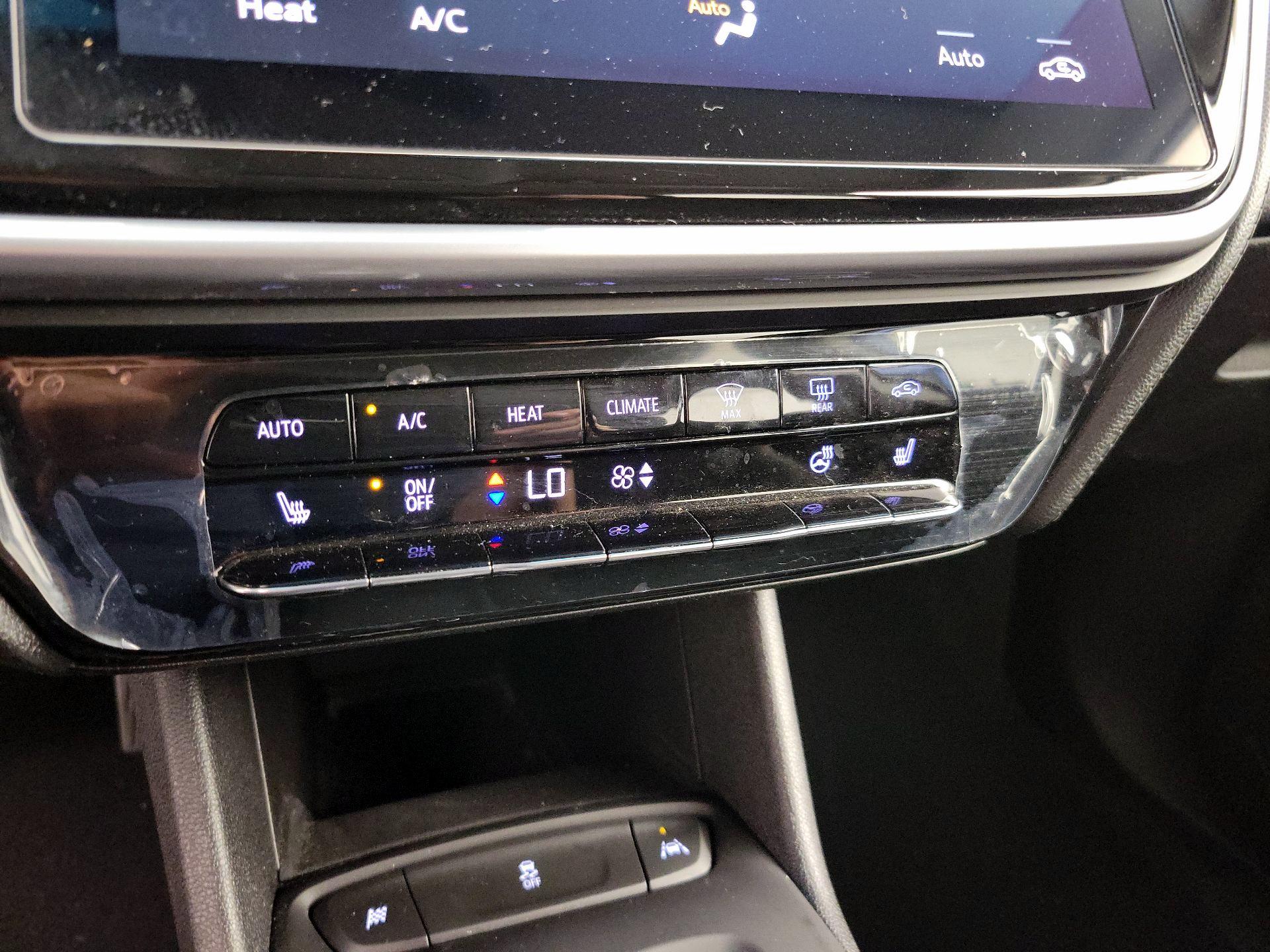 Thumbnail: 2023 Chevrolet Bolt EV - 16
