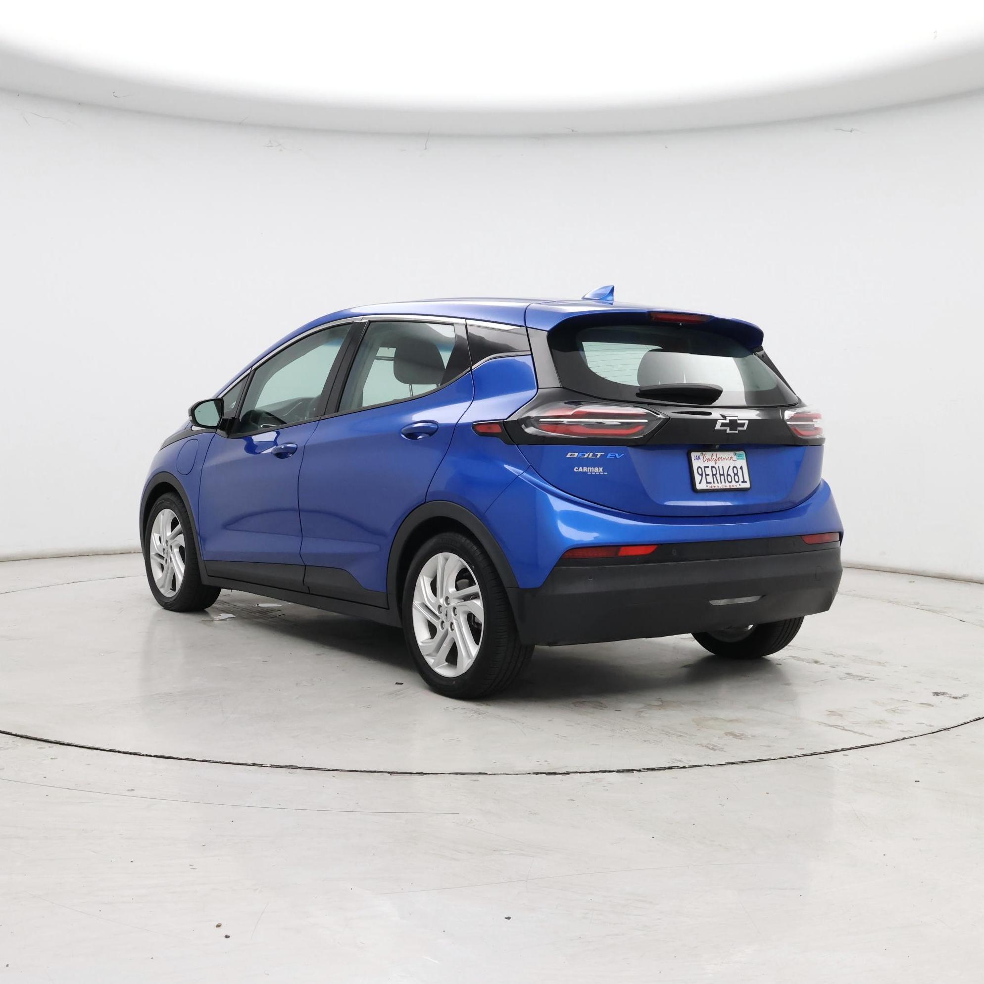 Thumbnail: 2023 Chevrolet Bolt EV - 2