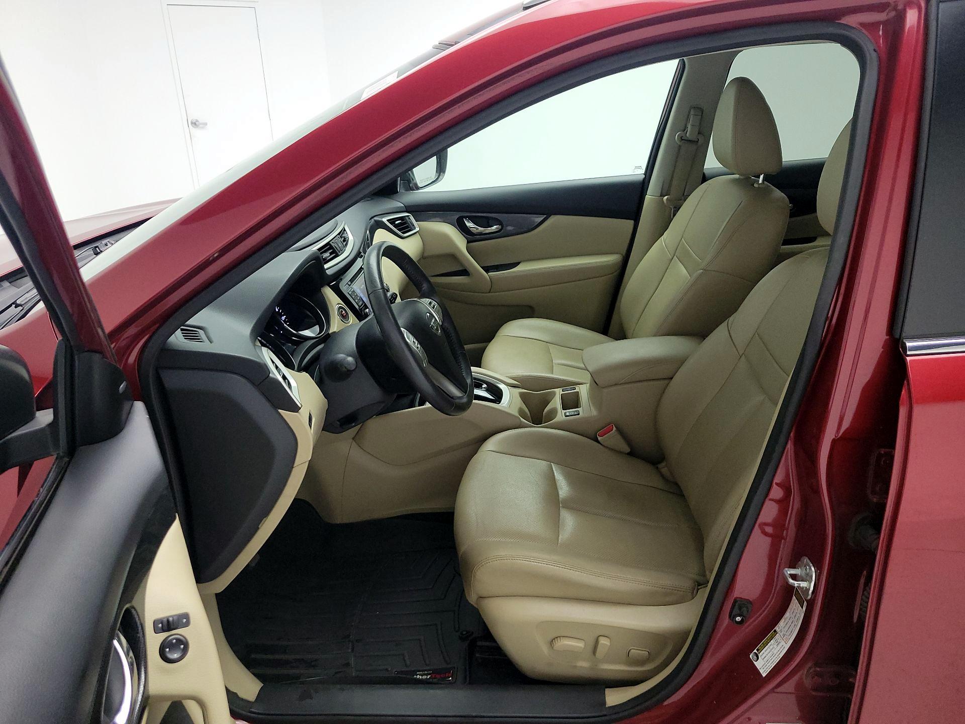 Thumbnail: 2016 Nissan Rogue - 11