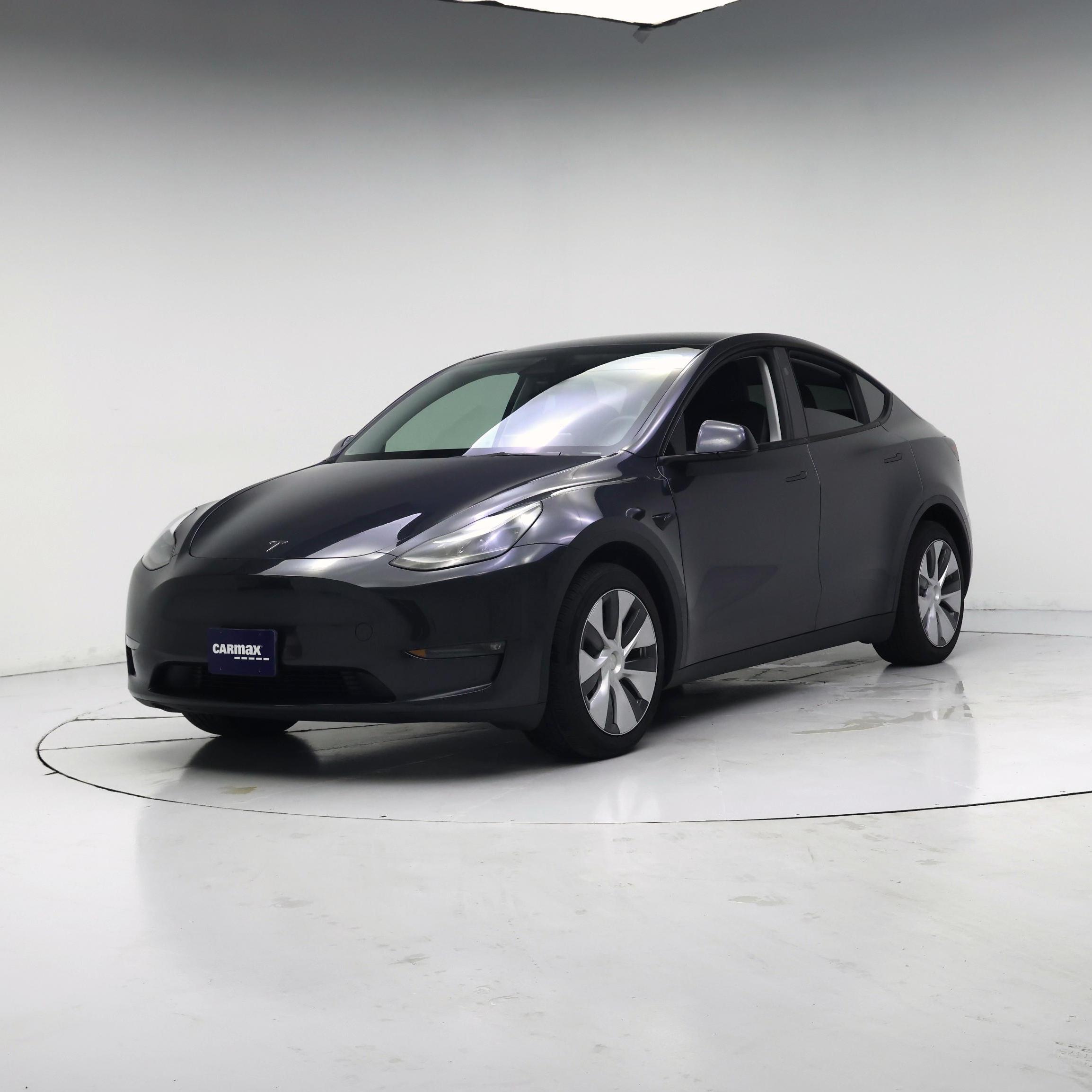 Thumbnail: 2024 Tesla Model Y - 4