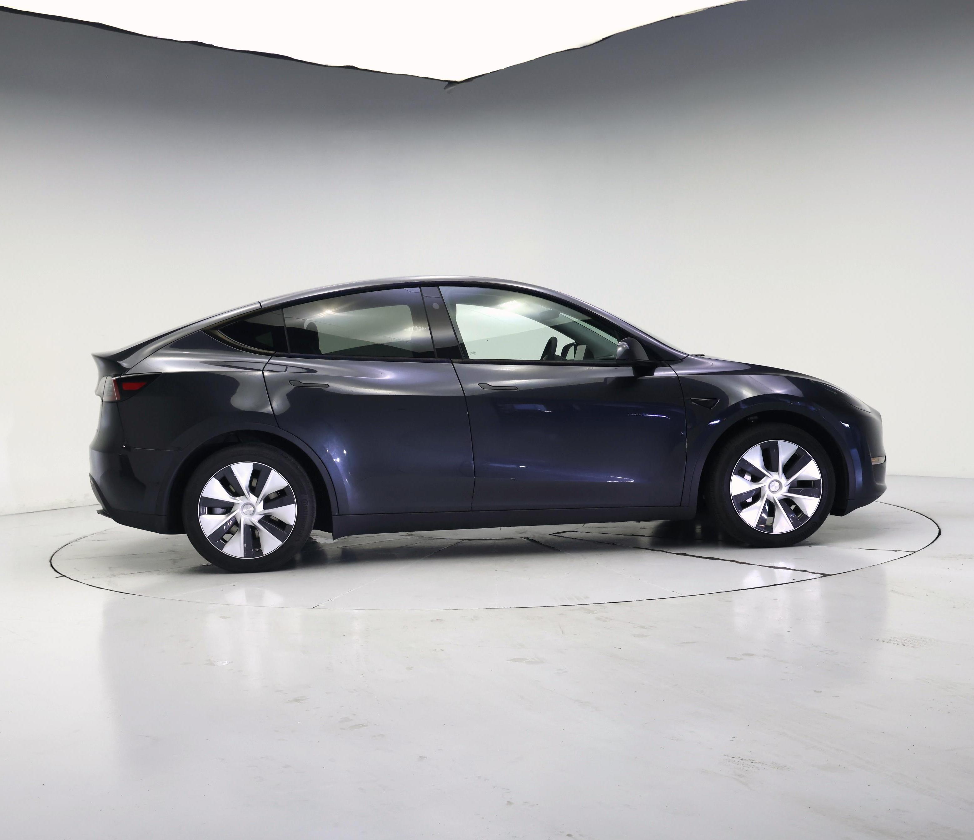 Thumbnail: 2024 Tesla Model Y - 7
