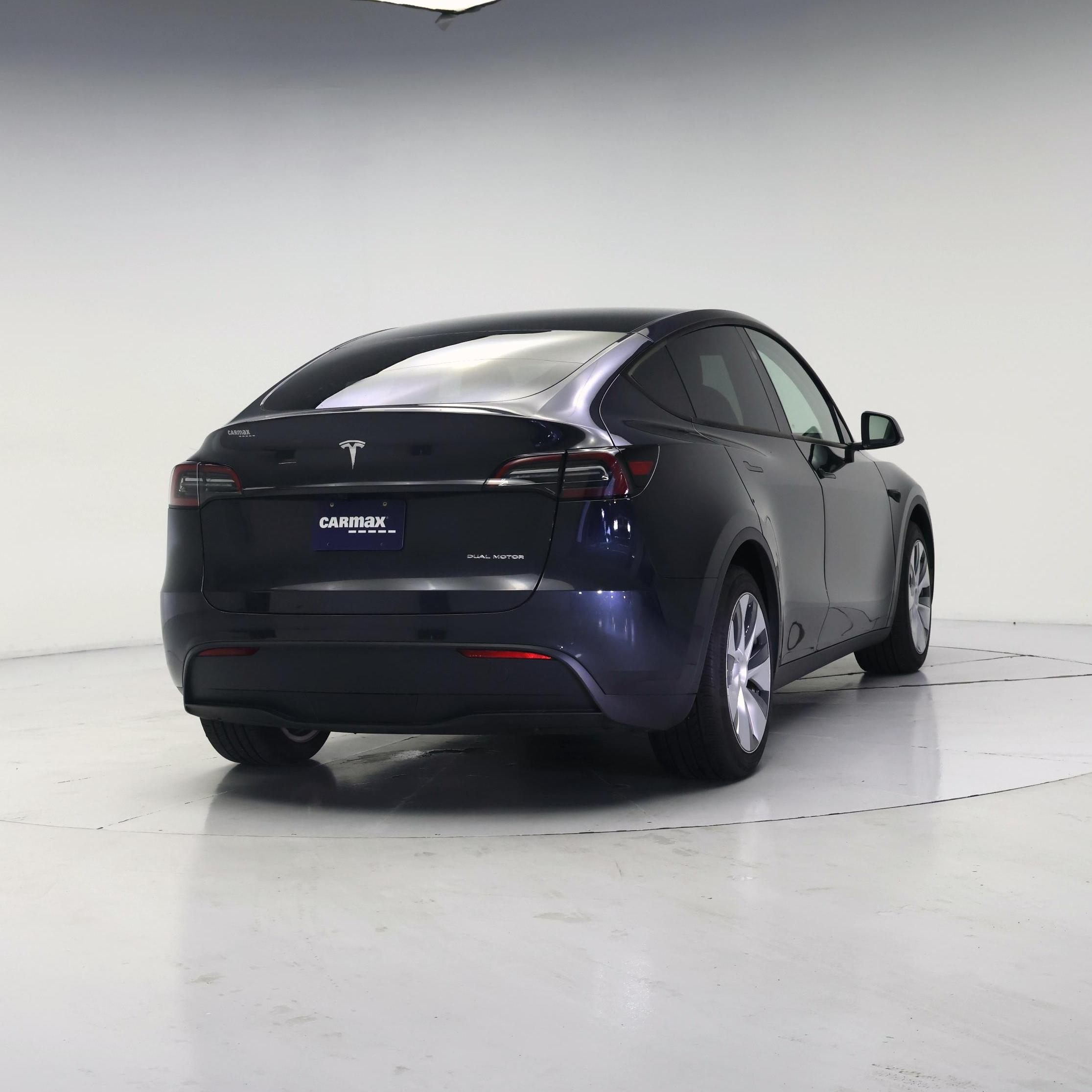 Thumbnail: 2024 Tesla Model Y - 8