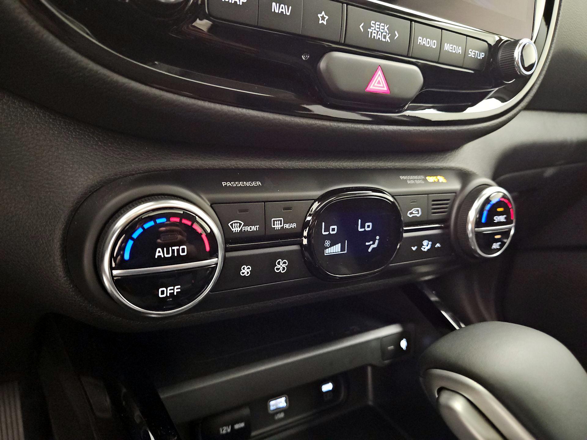 Thumbnail: 2025 Kia Soul - 17